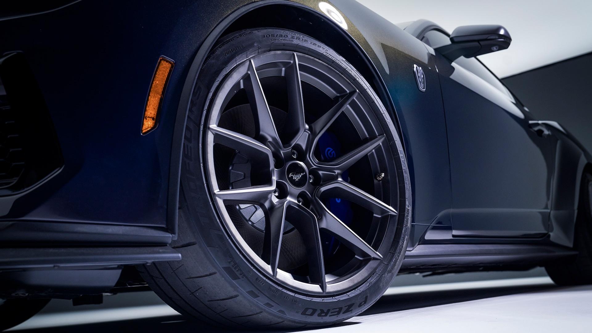 S650 Mustang 🏴‍☠️ Mustang Dark Horse S and Dark Horse R Revealed! 012
