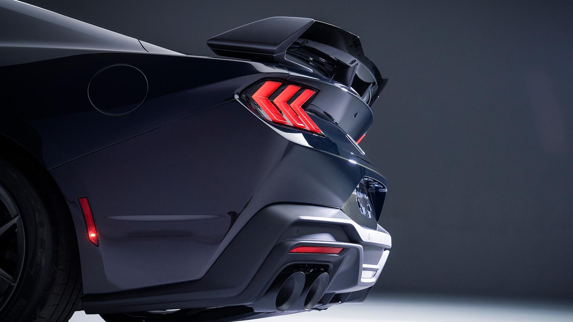 S650 Mustang 🏴‍☠️ Mustang Dark Horse S and Dark Horse R Revealed! 018
