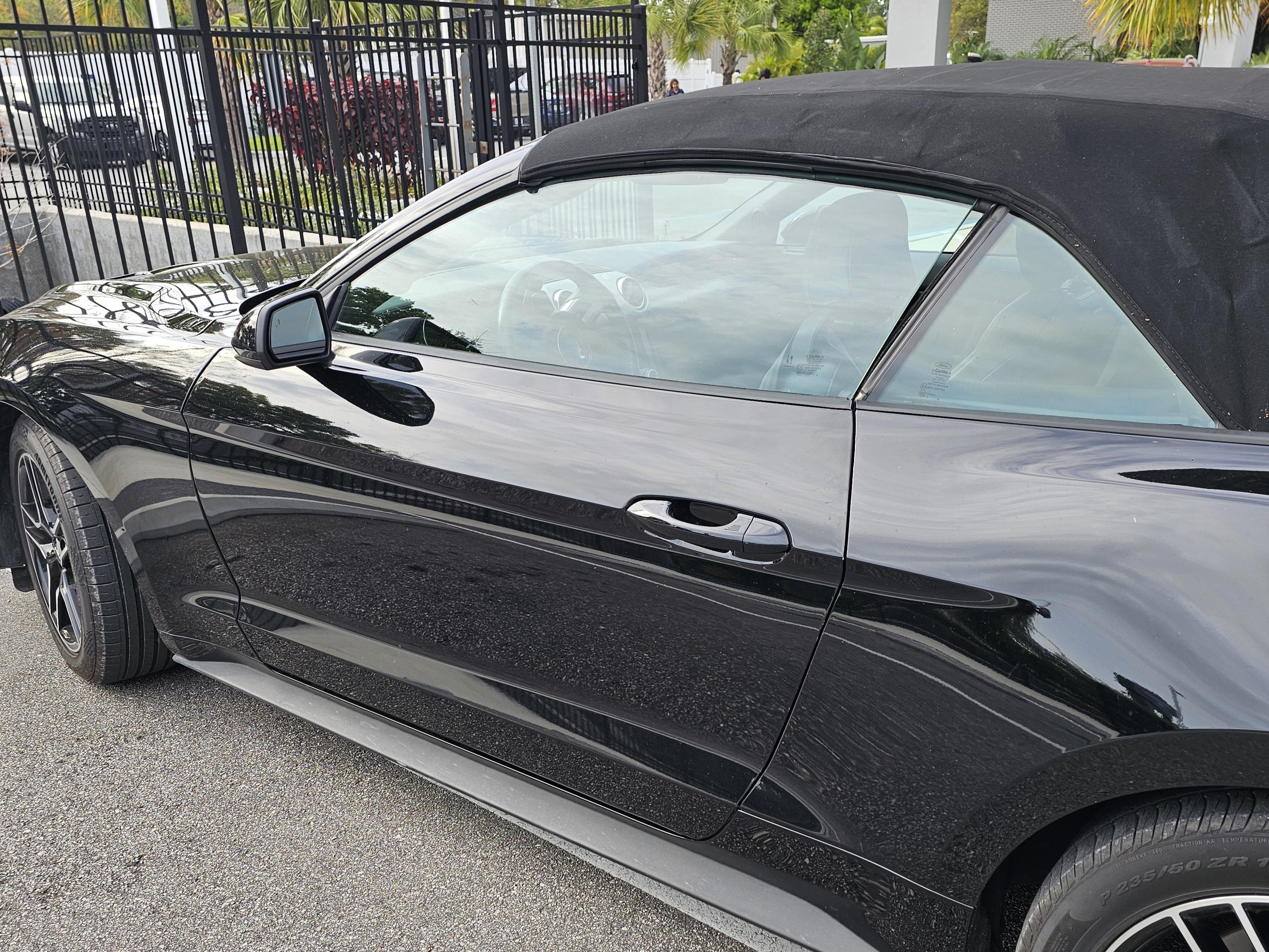 S650 Mustang Rear windows 1000011879