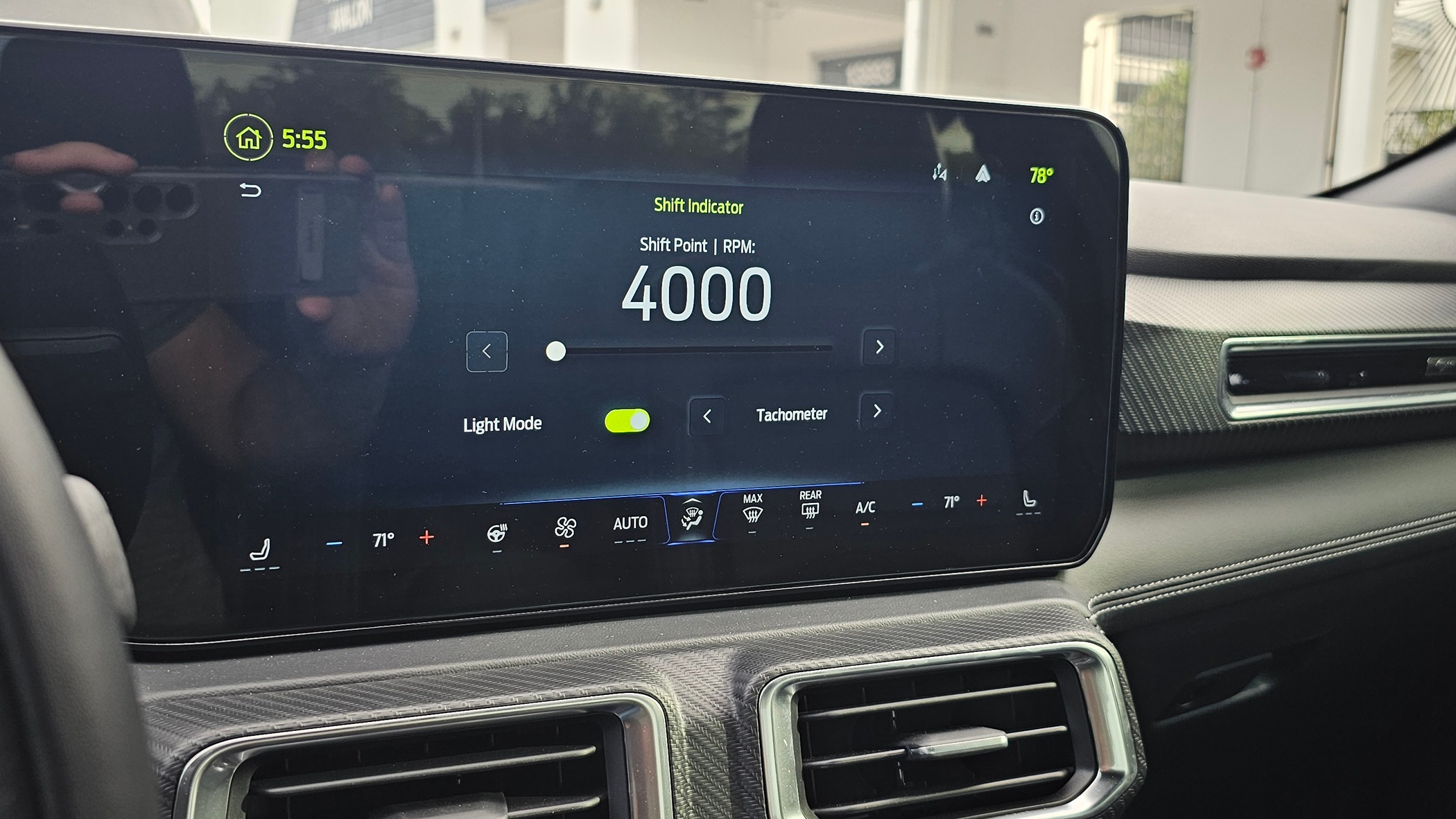 S650 Mustang Shift indicator keeps resetting 1000045707