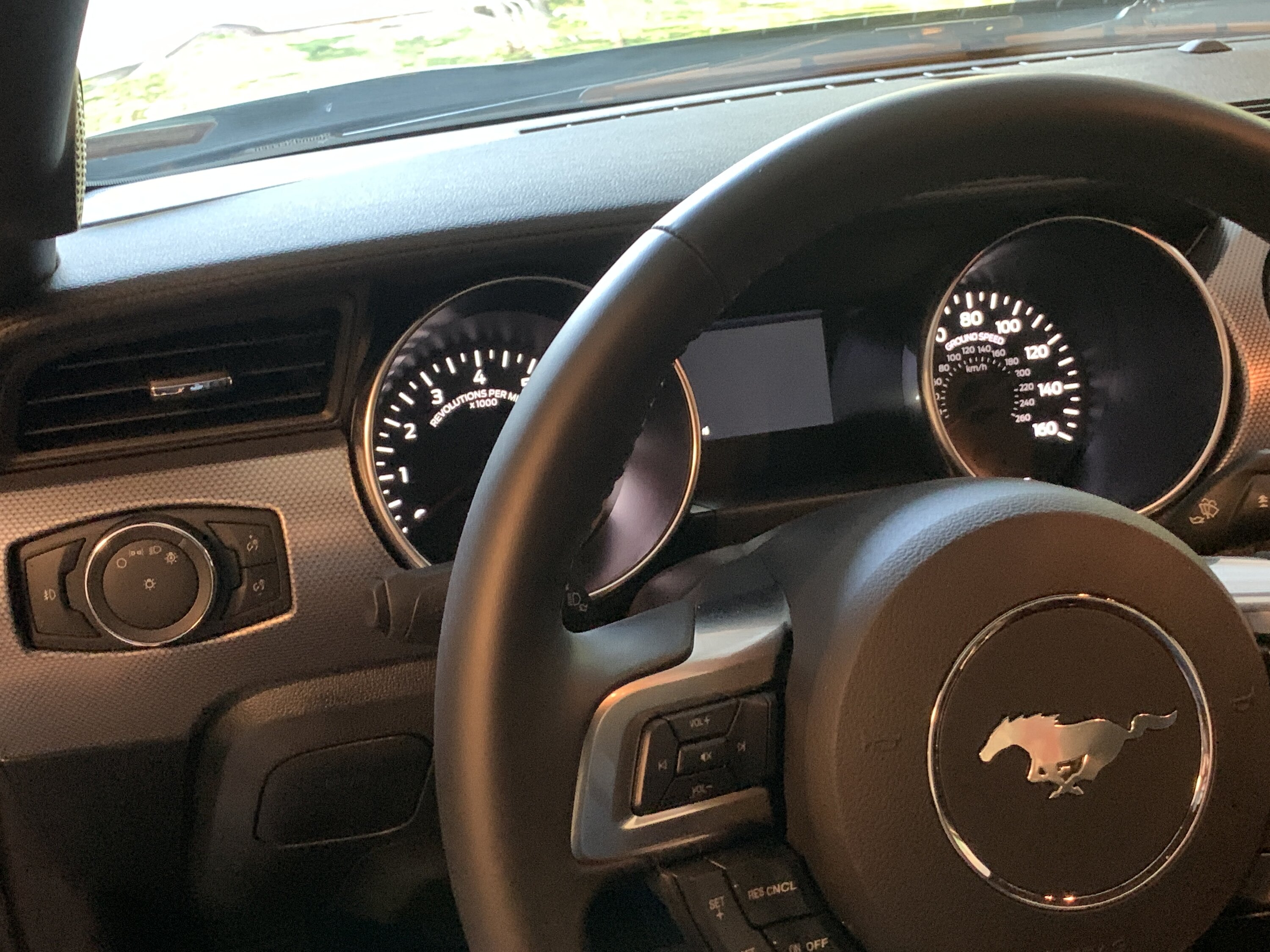 S650 Mustang The new dashboard is a big mistake IMO 13A6BC13-A96B-413E-BB76-62EBD884F4DF