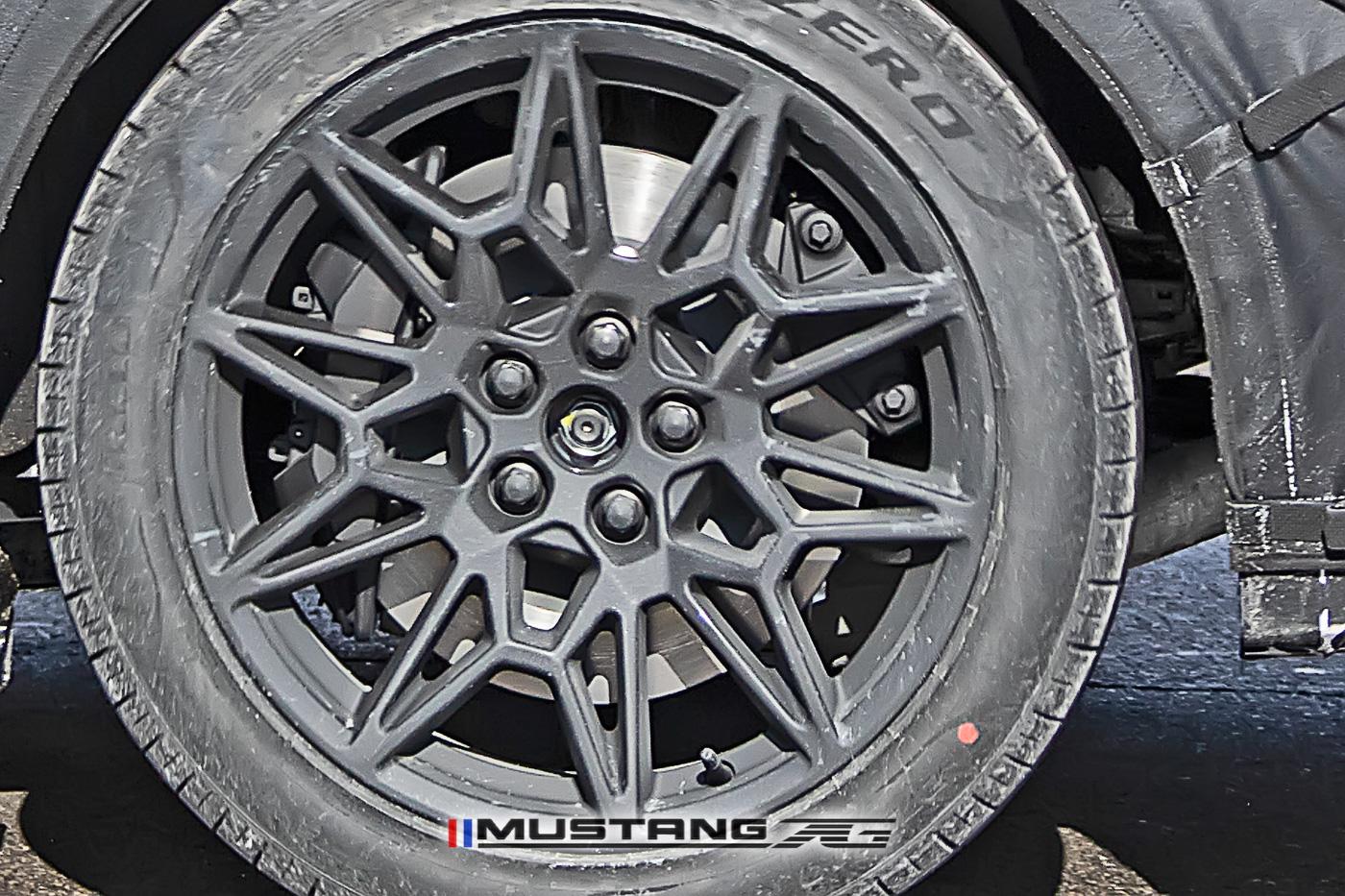 S650 Mustang Spied: New Mustang Prototype w/ Mach 1-Style Wheels, Upgraded Dual Caliper Rear Brakes 📸 1644969397222
