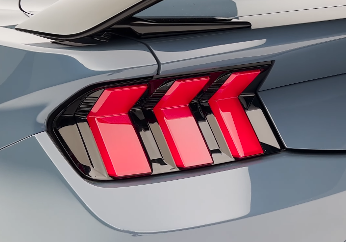 S650 Mustang Do you like the new rear lights on S650 Mustang? 1663338184028-