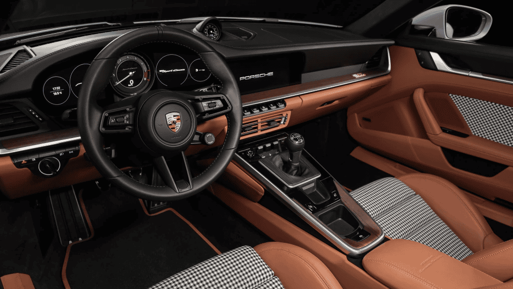 S650 Mustang The new dashboard is a big mistake IMO 1665049020674