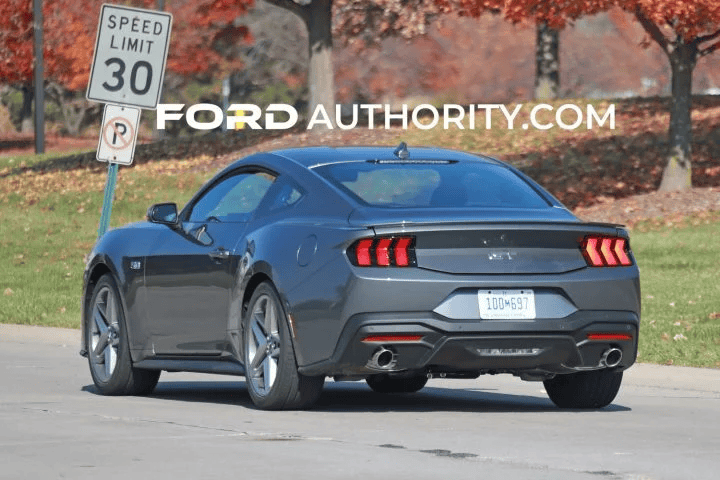 S650 Mustang Gray S650 Mustang GT spotted on road 1668284635535