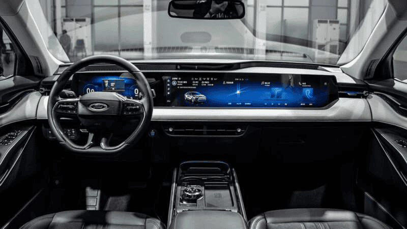 S650 Mustang Hands-on reviews: digital gauge cluster, display screens, SYNC 4 -- which media are calling impressive 1678798609231