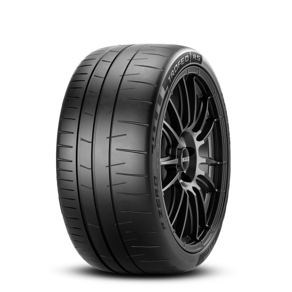 S650 Mustang The Dark Horse's Pirelli P-Zero Trofeo RS tires look to be the first of their kind 1688687189814