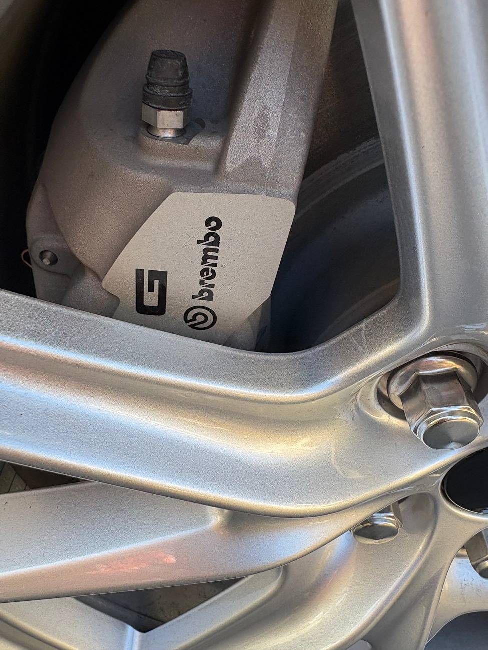 S650 Mustang 2024 - Brembo Differences 1729898298269-uv