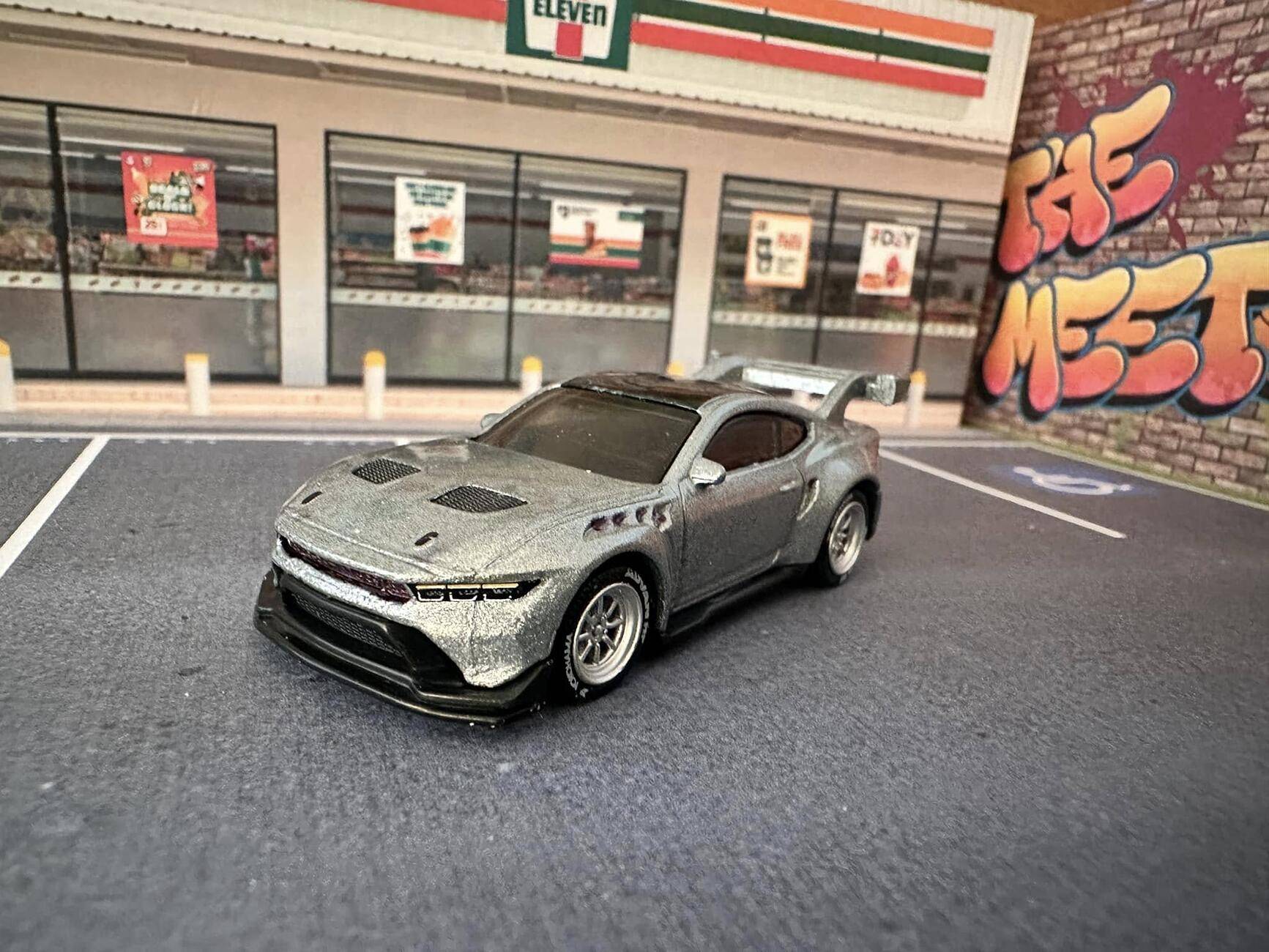 S650 Mustang First S650 2024 Ford Mustang Diecast! 1/18 Dark Horse in Carbonized Gray 1734910909087-ve