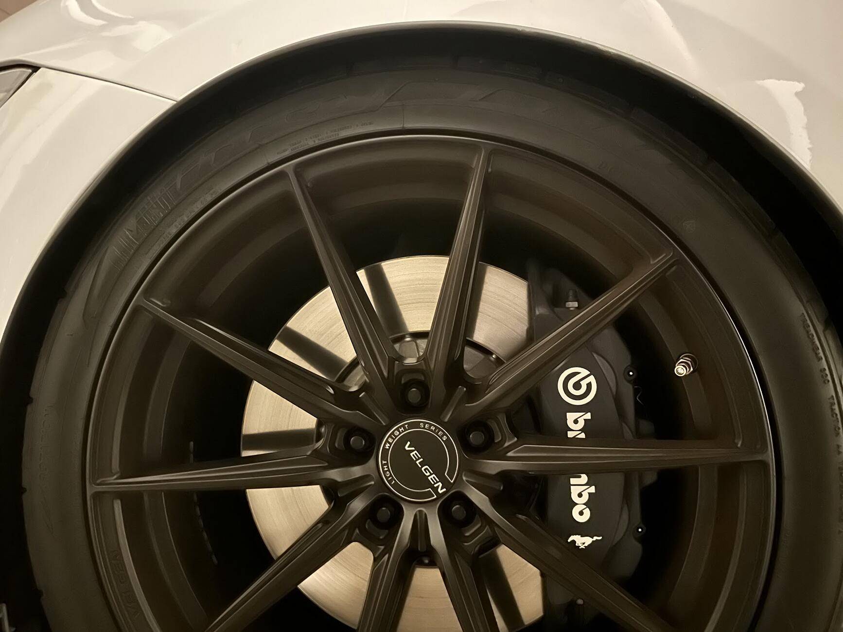 S650 Mustang Any lowered Dark Horse with Whipple Supercharger and 20" wheels? 1743780685088-6t