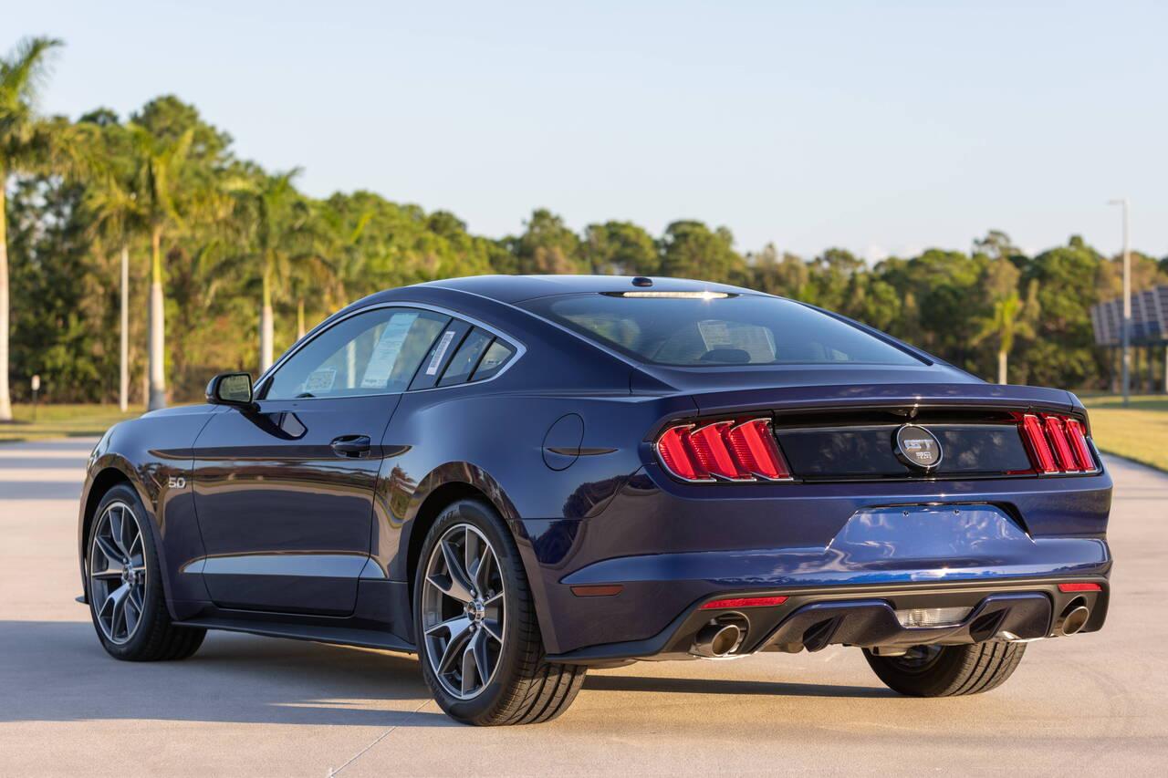 S650 Mustang Ford Mustang 60th Anniversary Package Limited Edition Draws on Classic Style of 1965 Original 2015-ford-mustang-50th-anniversary-2