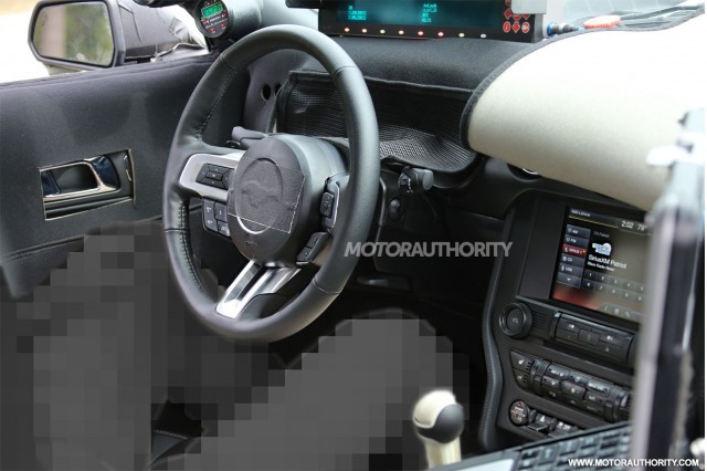 S650 Mustang S650 Mustang INTERIOR First Look Spyshots! + More Exterior Shots 2015-ford-mustang-convertible-spy-shots_100444269_m