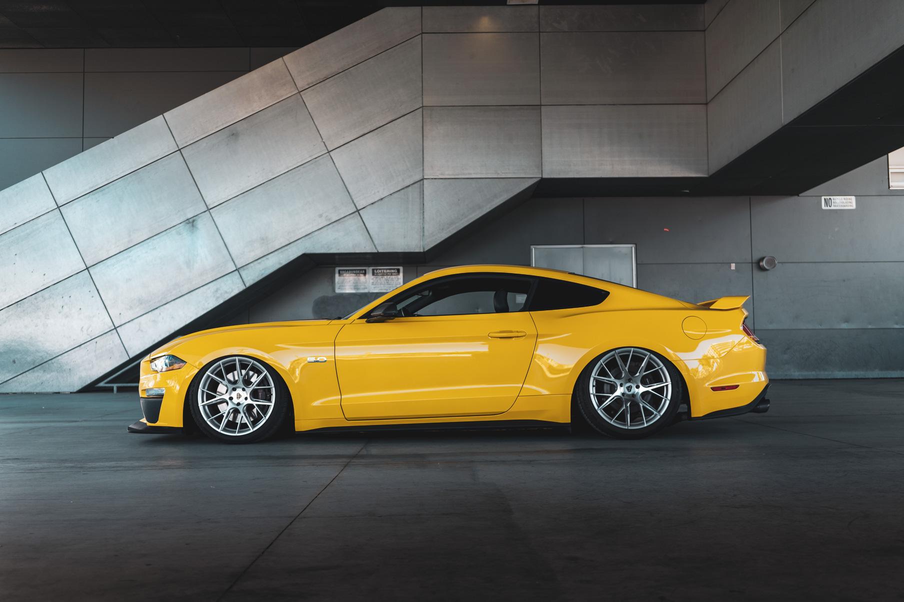 S650 Mustang Authorized Blaque Diamond Wheels Dealer: BD-F12 F18 F25 F29 Flow Forged Series wheels for Mustang S650 2018_Ford_Mustang_GT_Blaque_Diamond_Wheels_BDF18_20_inch_Brushed_Silver-14-1