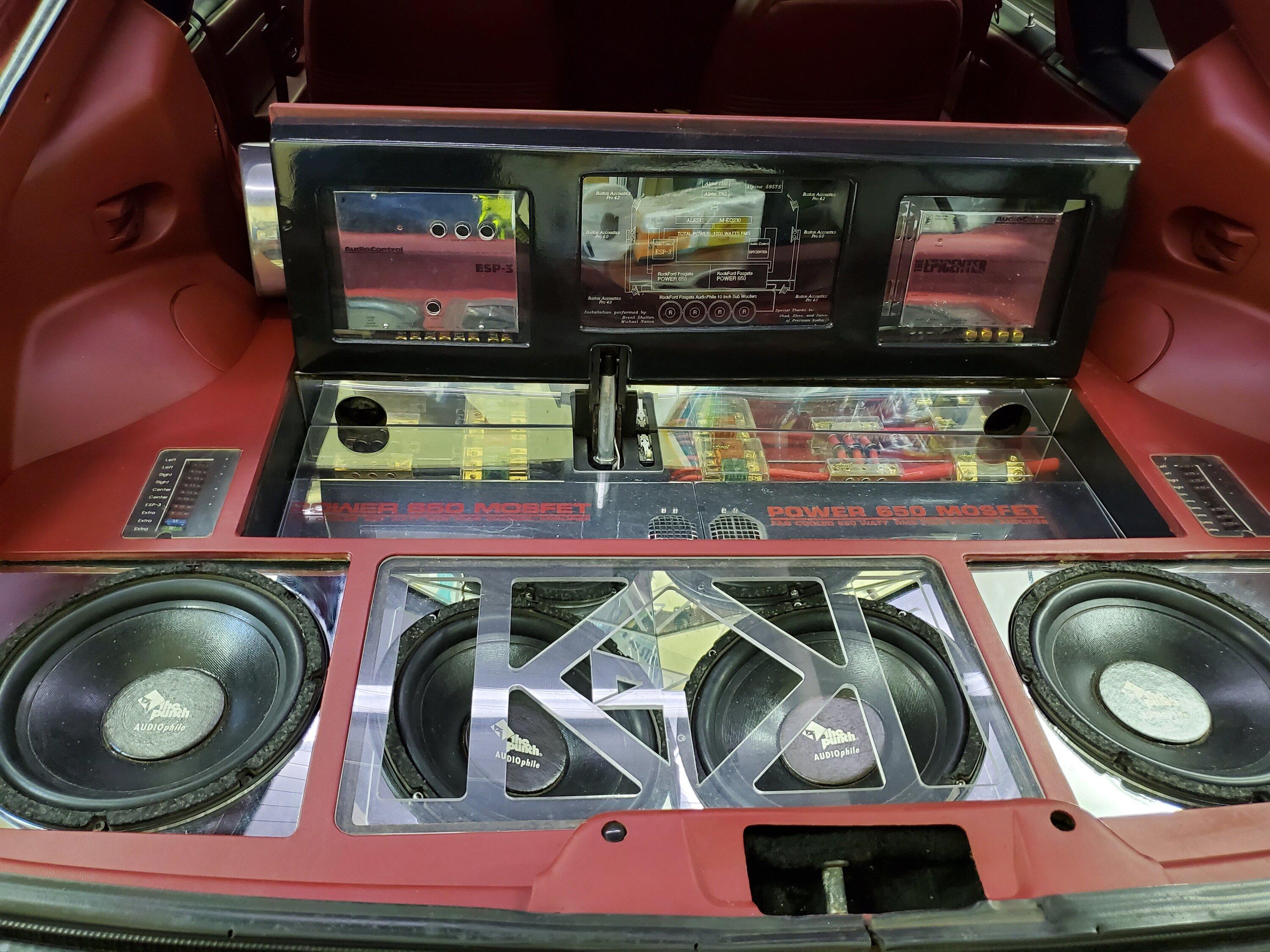 S650 Mustang S650 Aftermarket Sound System 20210116_170359