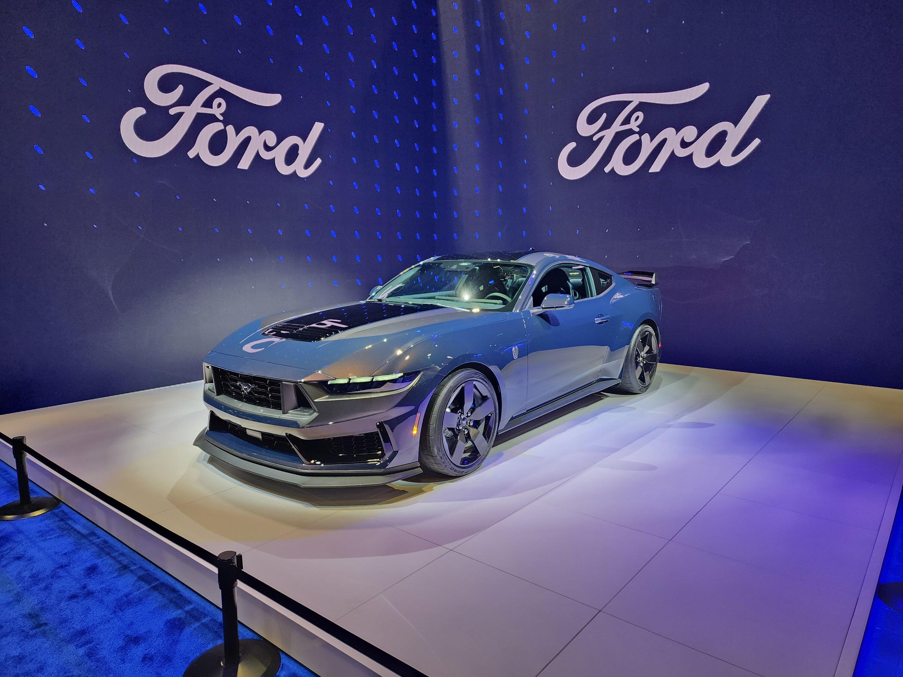 S650 Mustang Any pictures of the dark horse carbon fiber wheels? 20230210_192529