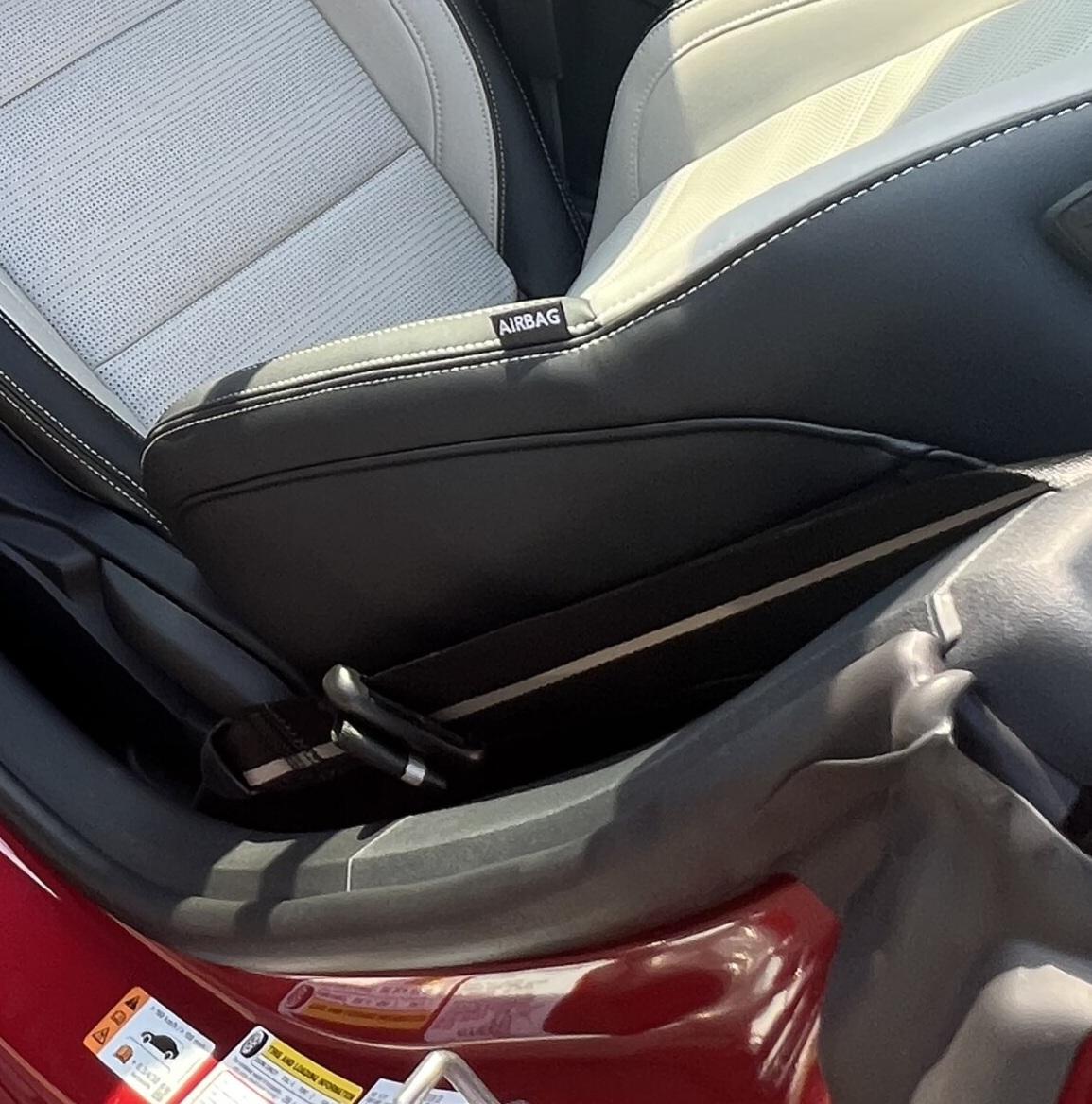 S650 Mustang Seatbelt accents? 20230901_153939