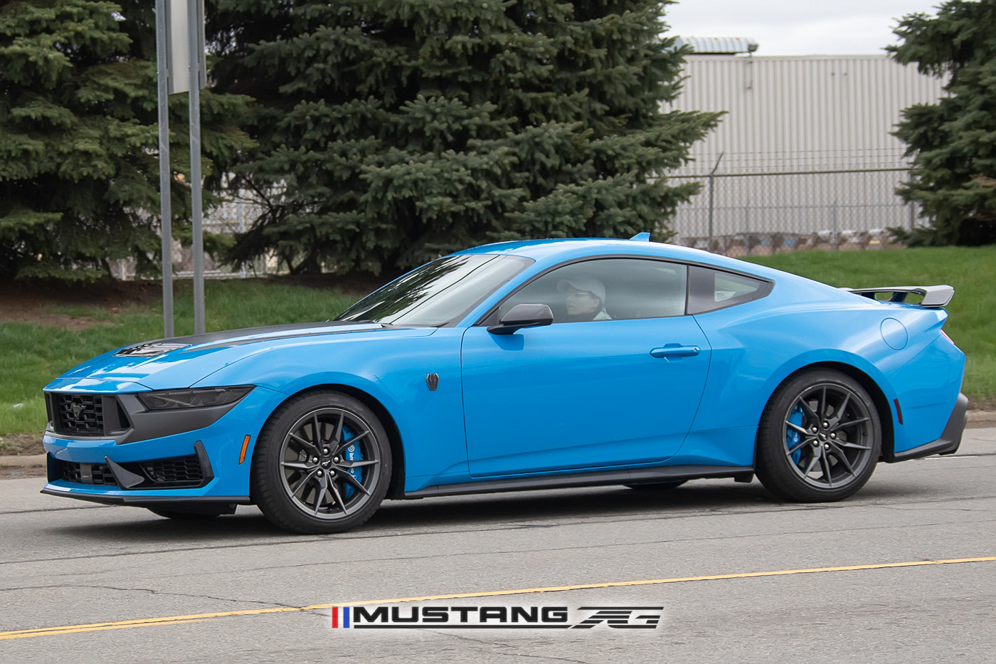 S650 Mustang Grabber Blue Dark Horse Mustang S650 Best Real-Life Look Yet! 2024-dark-horse-mustang-grabber-blue-spied-7