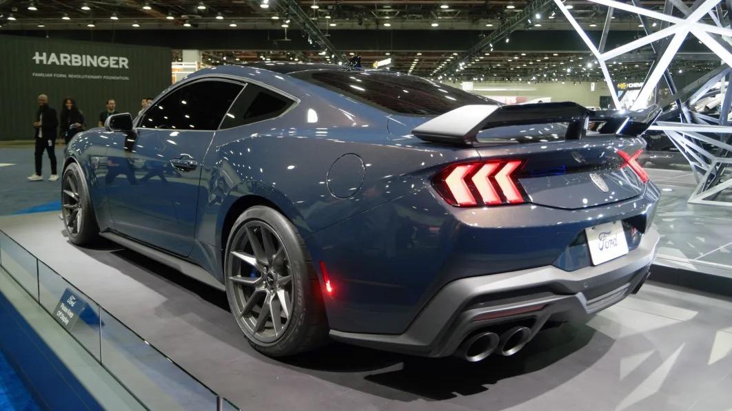 S650 Mustang S650 pics from reveal night and showfloor of 2022 Detroit Auto Show 2024-ford-mustang-dark-horse-detroit-auto-show-05