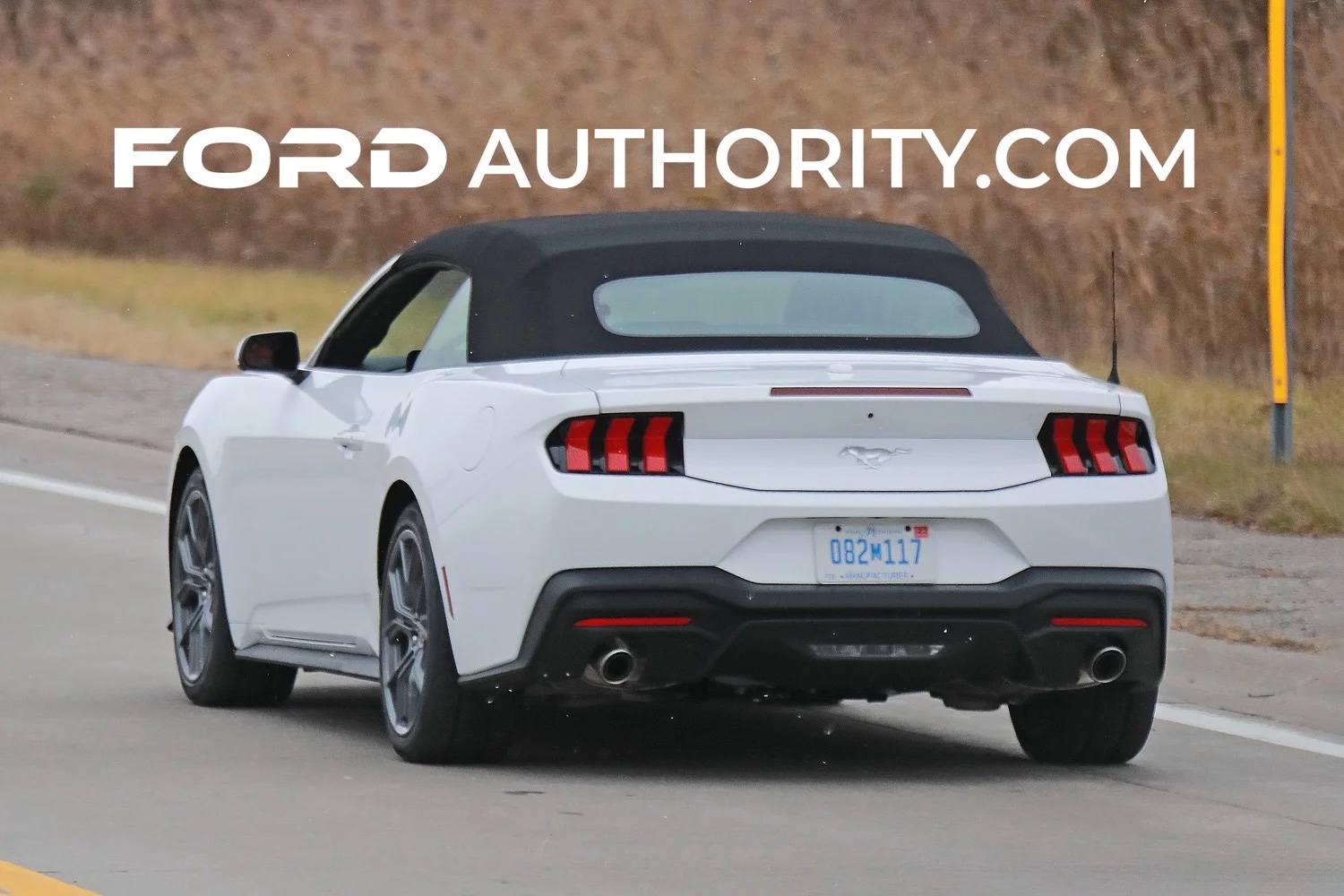 S650 Mustang Official OXFORD WHITE Mustang S650 Thread 2024-Ford-Mustang-EcoBoost-Convertible-Oxford-White-YZ-First-Real-World-Photos-Exterior-009
