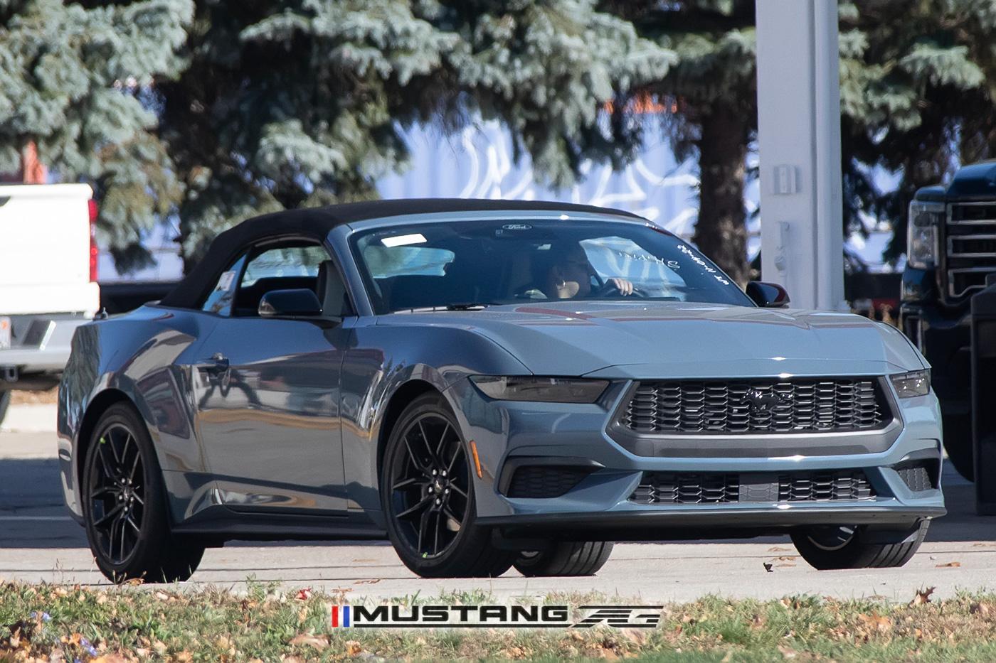 S650 Mustang Official VAPOR BLUE Mustang S650 Thread 2024-mustang-convertible-ecoboost-vapor-blue-s650-9