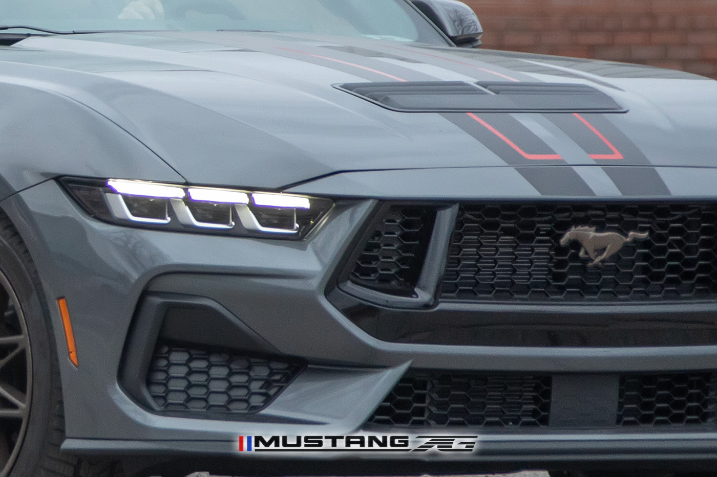 S650 Mustang Red & Black Stripes Spied on Carbonized Gray 2024 Mustang GT w/Bronze Appearance Package 2024-mustang-gt-carbonized-gray-bronze-package-black-red-racing-stripes-4