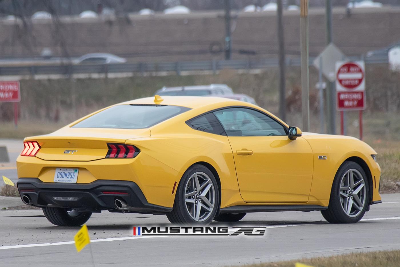 S650 Mustang Official YELLOW SPLASH Mustang S650 Thread 2024-mustang-gt-yellow-splash-6-