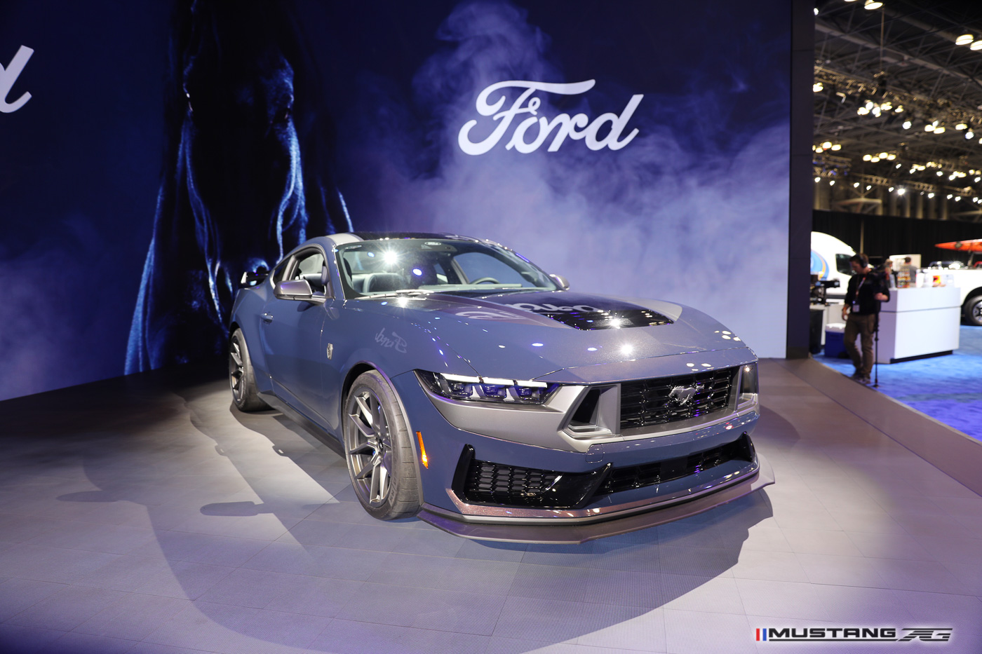 S650 Mustang NYIAS: Dark Horse Mustang (Blue Ember) & Engine Bay FIRST Look + 2024 Mustang GT Convertible 2024-mustang-nyias-2023-15