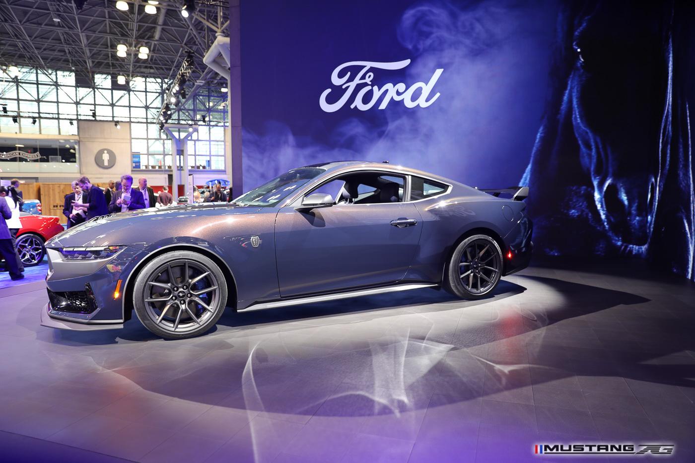 S650 Mustang NYIAS: Dark Horse Mustang (Blue Ember) & Engine Bay FIRST Look + 2024 Mustang GT Convertible 2024-mustang-nyias-2023-21