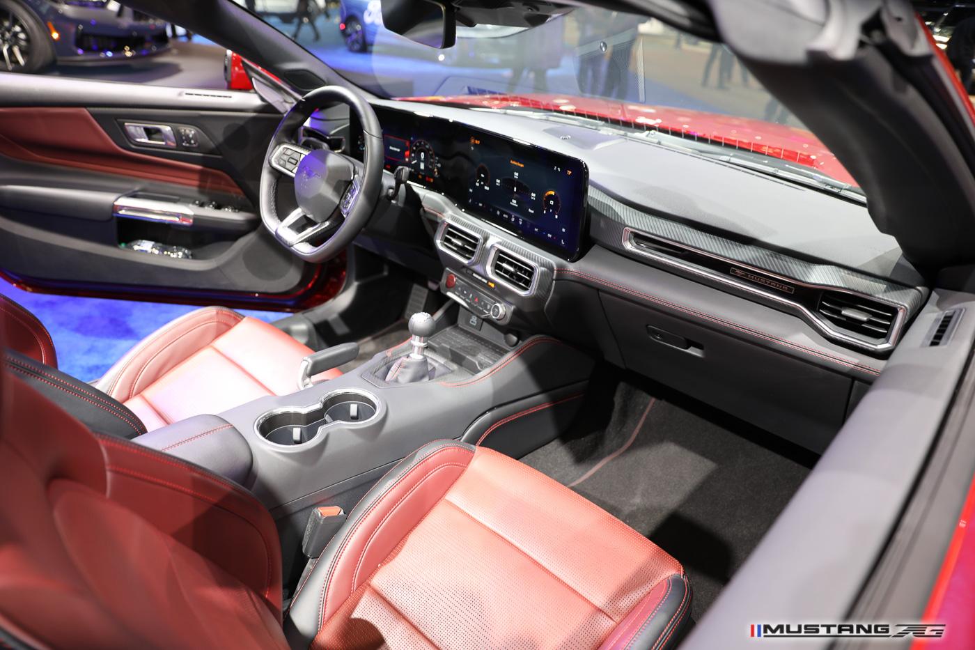 S650 Mustang NYIAS: Dark Horse Mustang (Blue Ember) & Engine Bay FIRST Look + 2024 Mustang GT Convertible 2024-mustang-nyias-2023-4