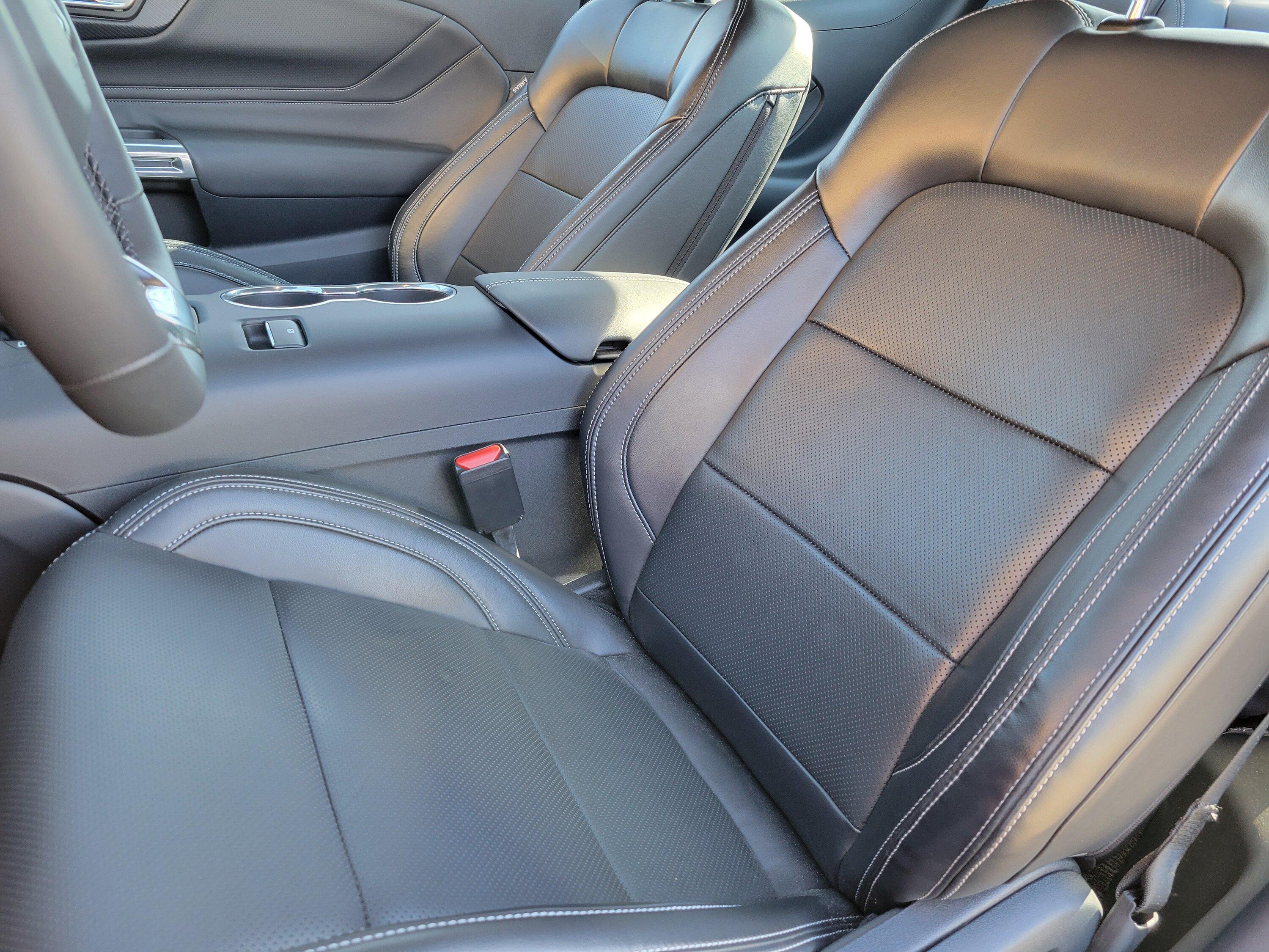 S650 Mustang Mustang GT Premium 400A vs 401A Interior Seating Questions 20240205_113643