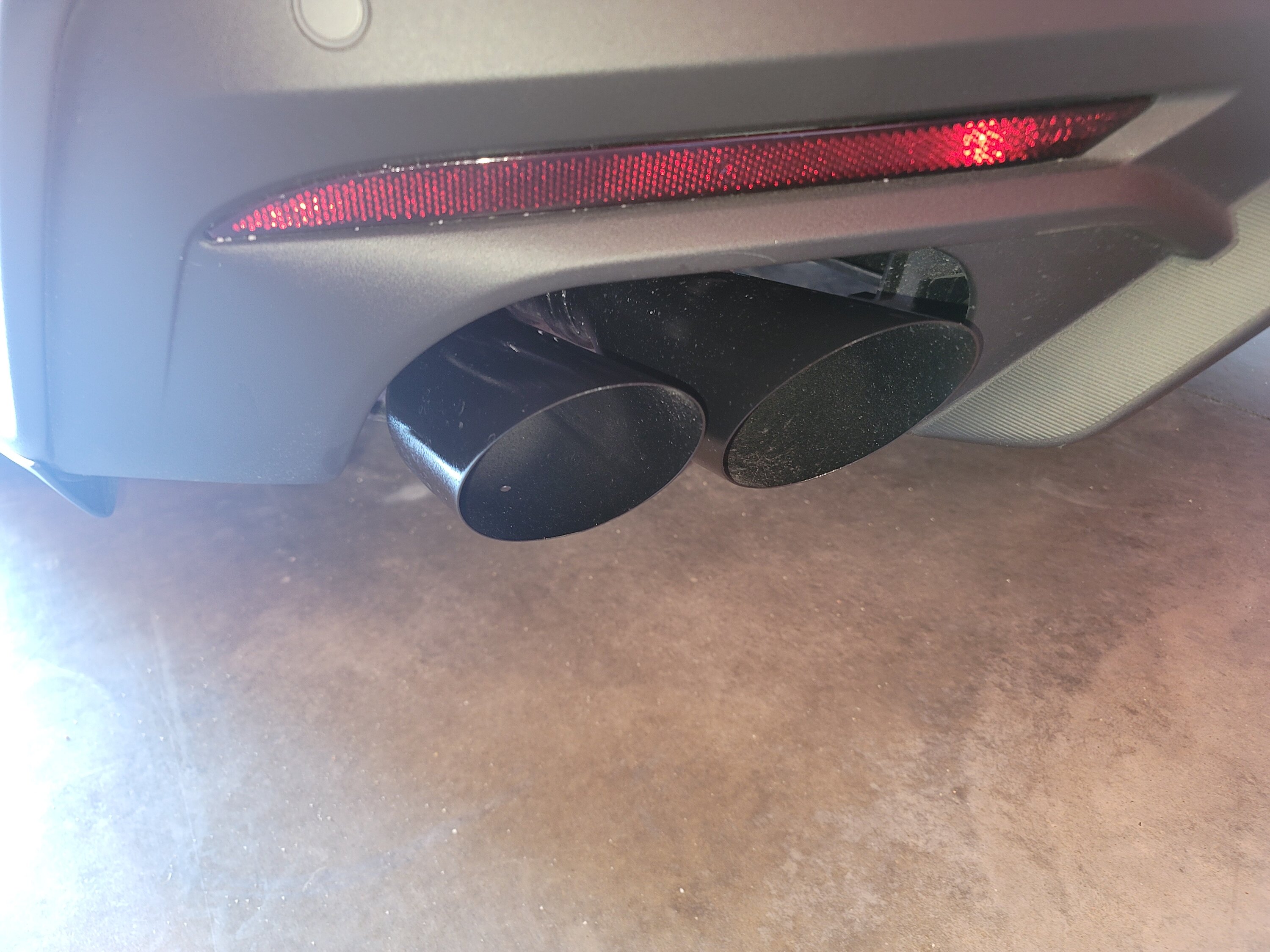 S650 Mustang Just the tip (exhaust) 20240205_160358