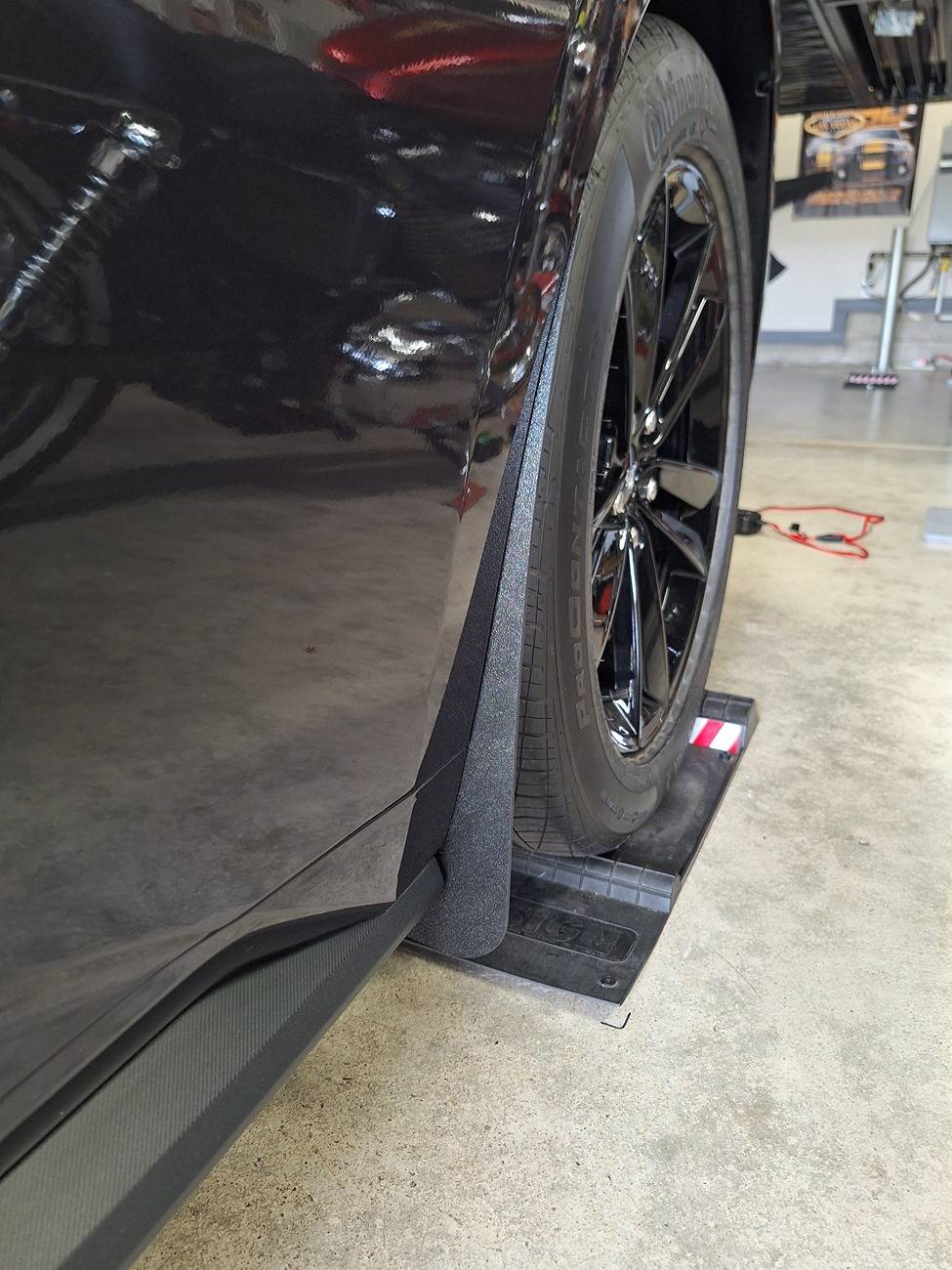 S650 Mustang Installed 4) ZL1 S650 Delux Rock Guards - Photos 20241011_151905