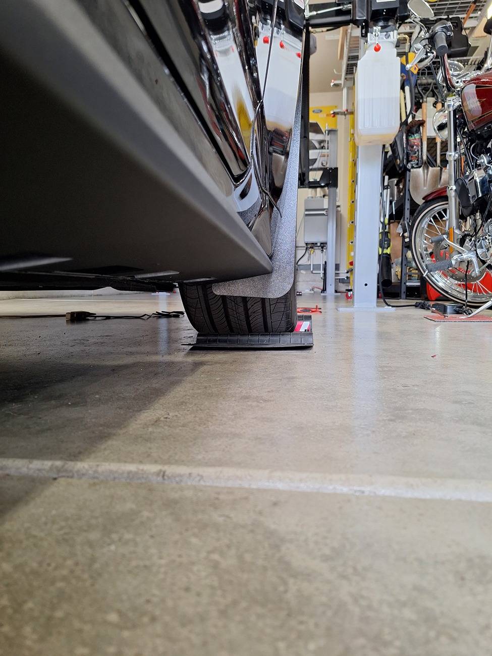 S650 Mustang Installed 4) ZL1 S650 Delux Rock Guards - Photos 20241011_151939