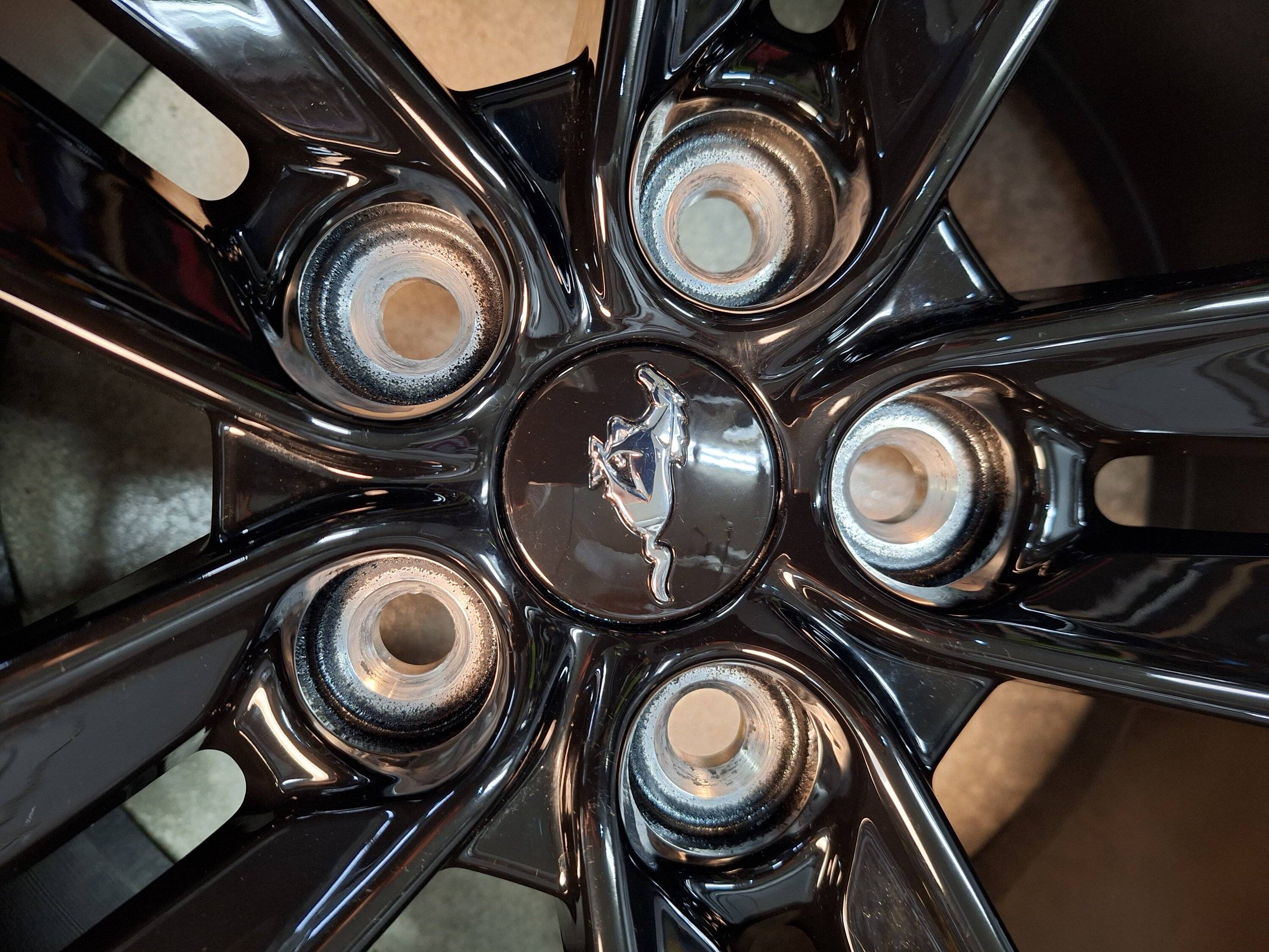 S650 Mustang Waterspots on Black  Wheels 20241015_155041