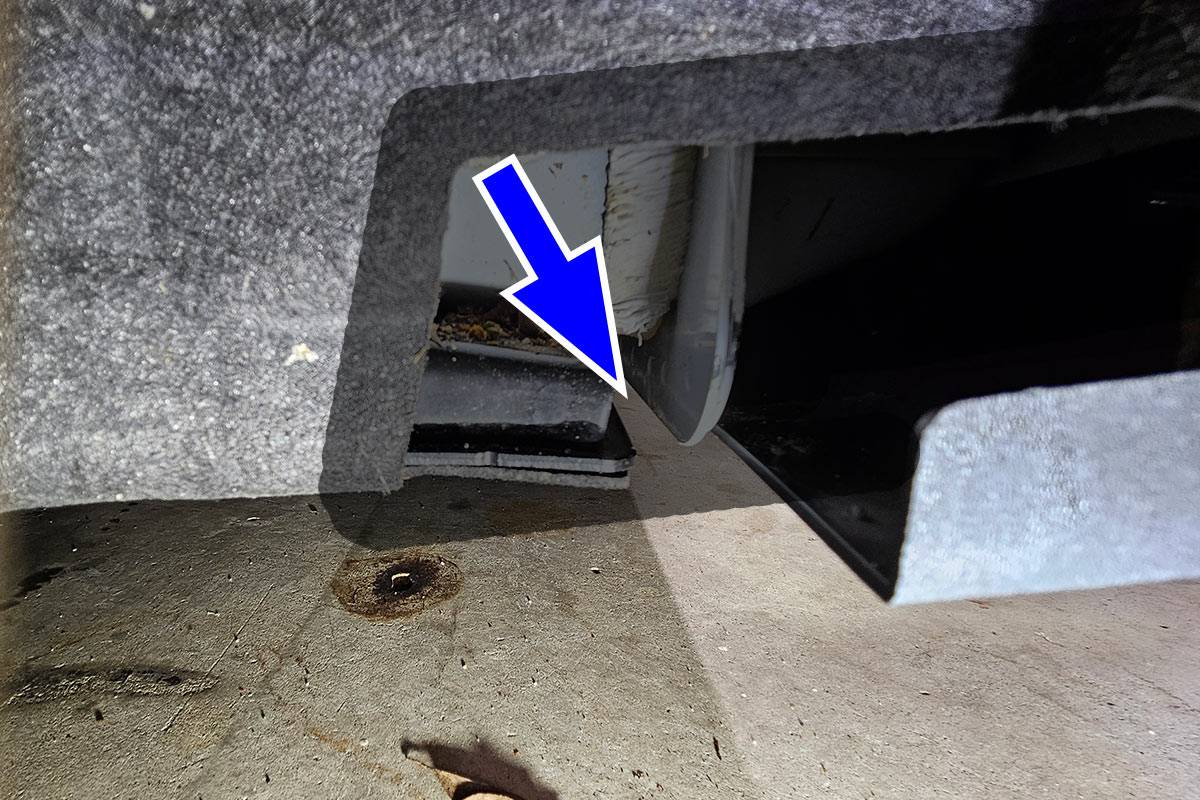 S650 Mustang Patching Fender Holes on S650 this will be a real issue for Australian Owners 20241116_105522_2