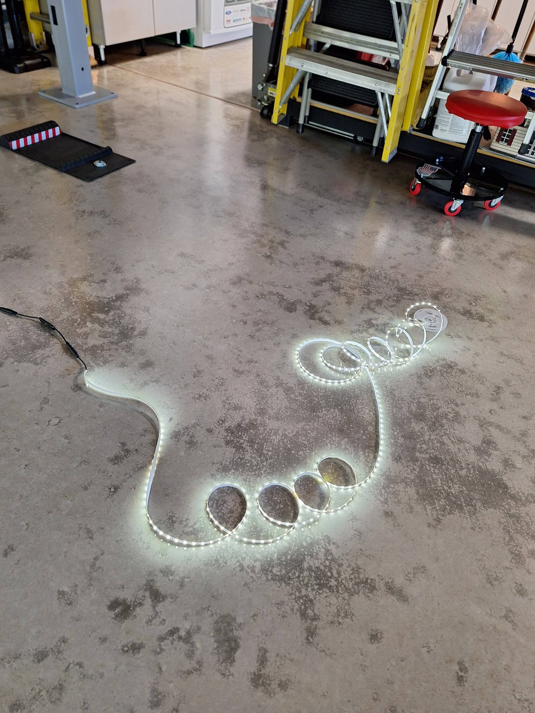 S650 Mustang LED light Install on 4 post Lift 20241230_145348