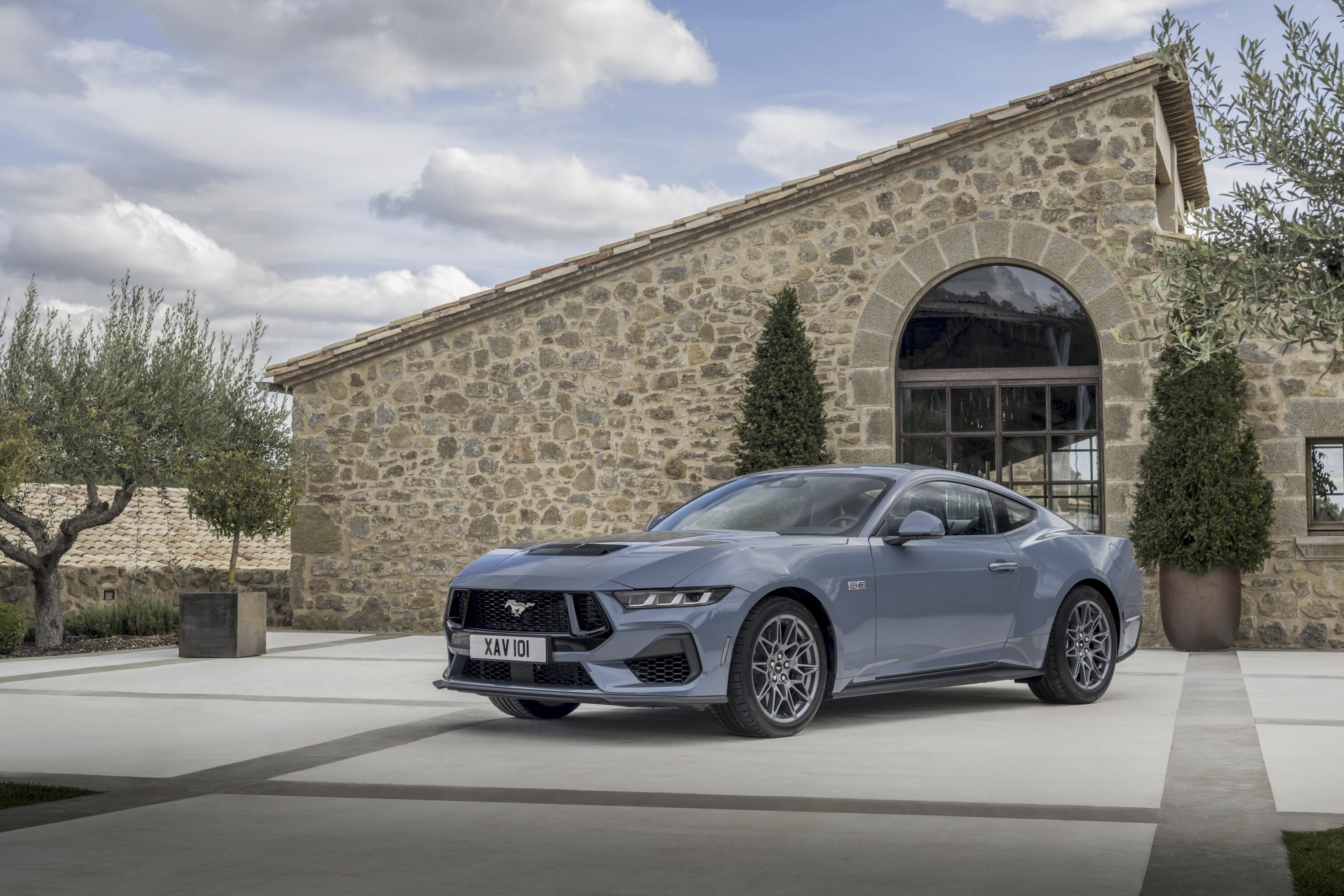 S650 Mustang 2024 Mustang and Dark Horse Officially Launches in Europe! 2024_FORD_MUSTANG_COUPE_01
