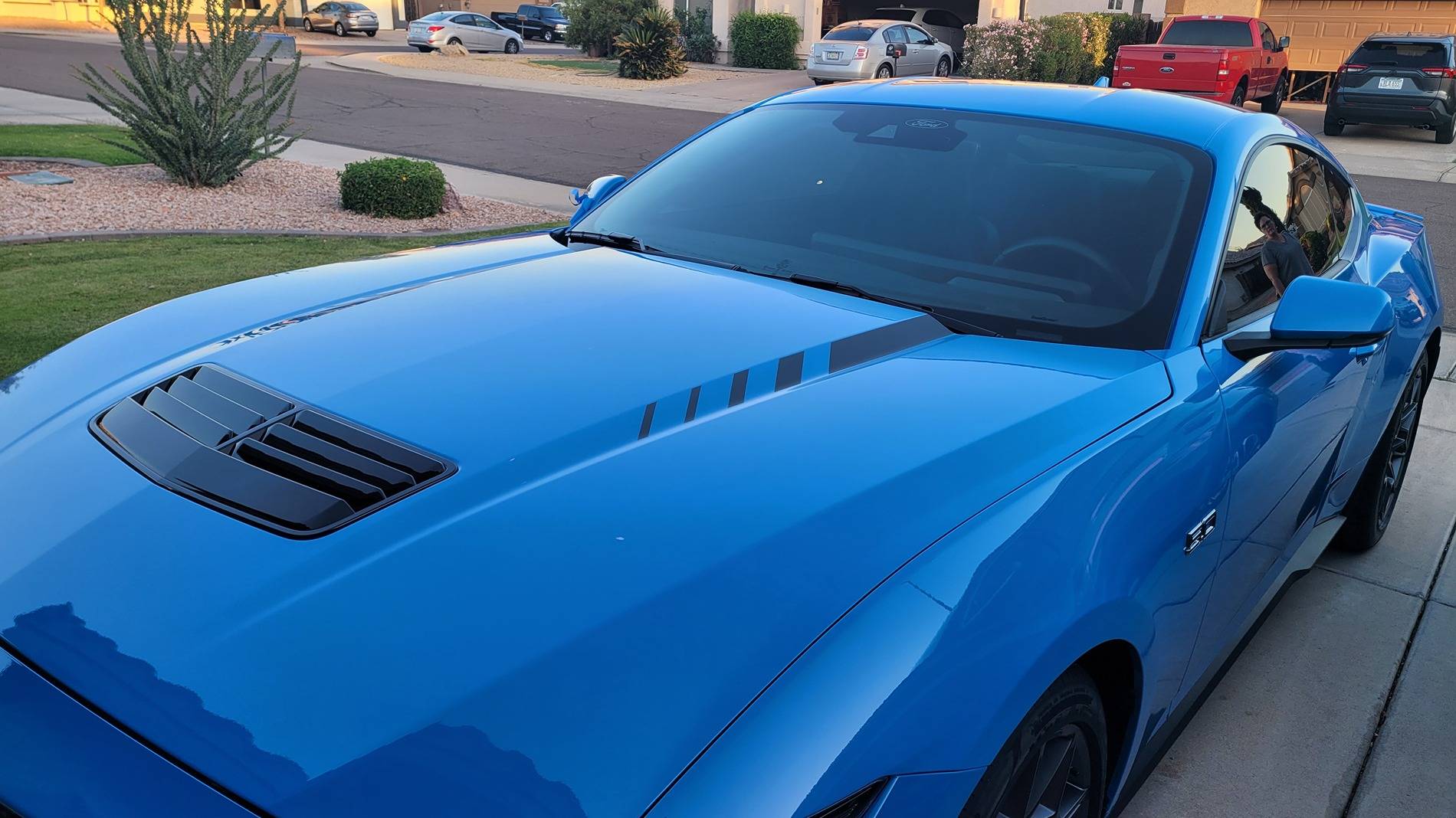 S650 Mustang My twin found me -- 2024 GT Grabber Blue 20250507_185759