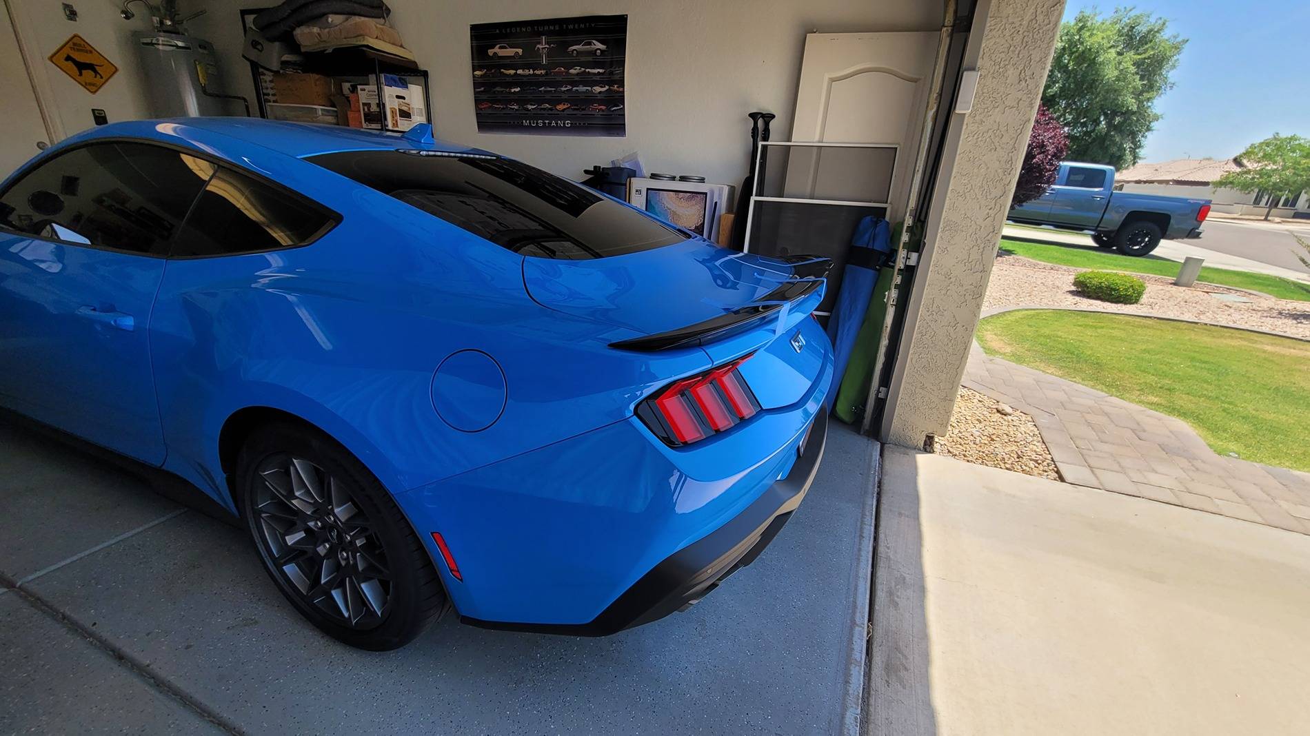 S650 Mustang Installed Air Design Spoiler + side stripes 20250518_114824