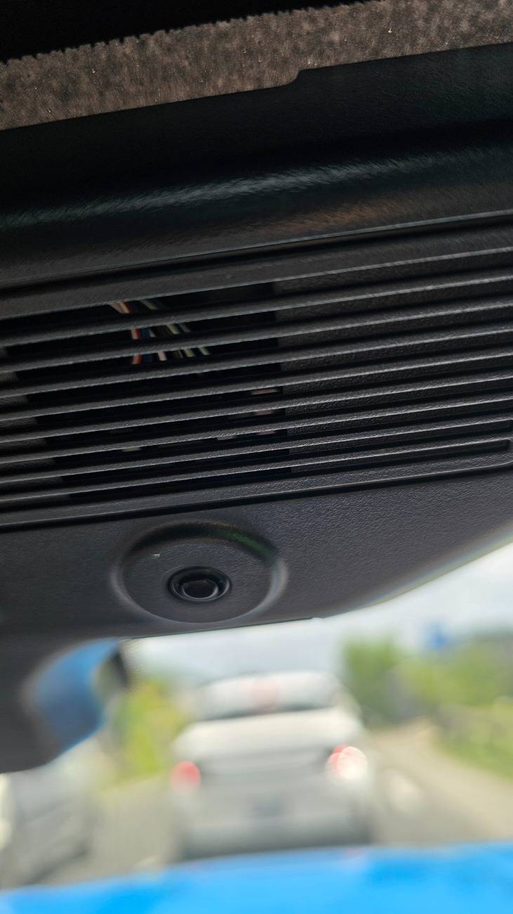 S650 Mustang Is this the interior motion sensor? 20250525_135532