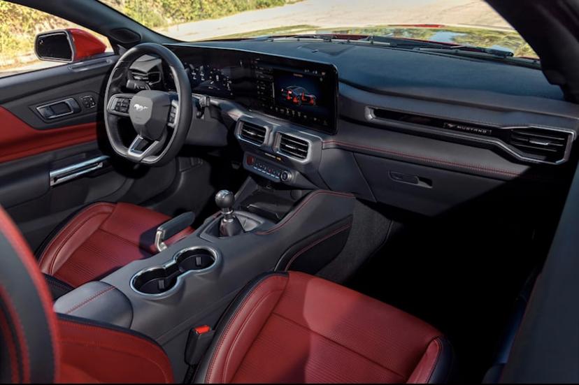 S650 Mustang The new dashboard is a big mistake IMO 2A8B8D49-CF31-4DAB-8738-D26D268F0618