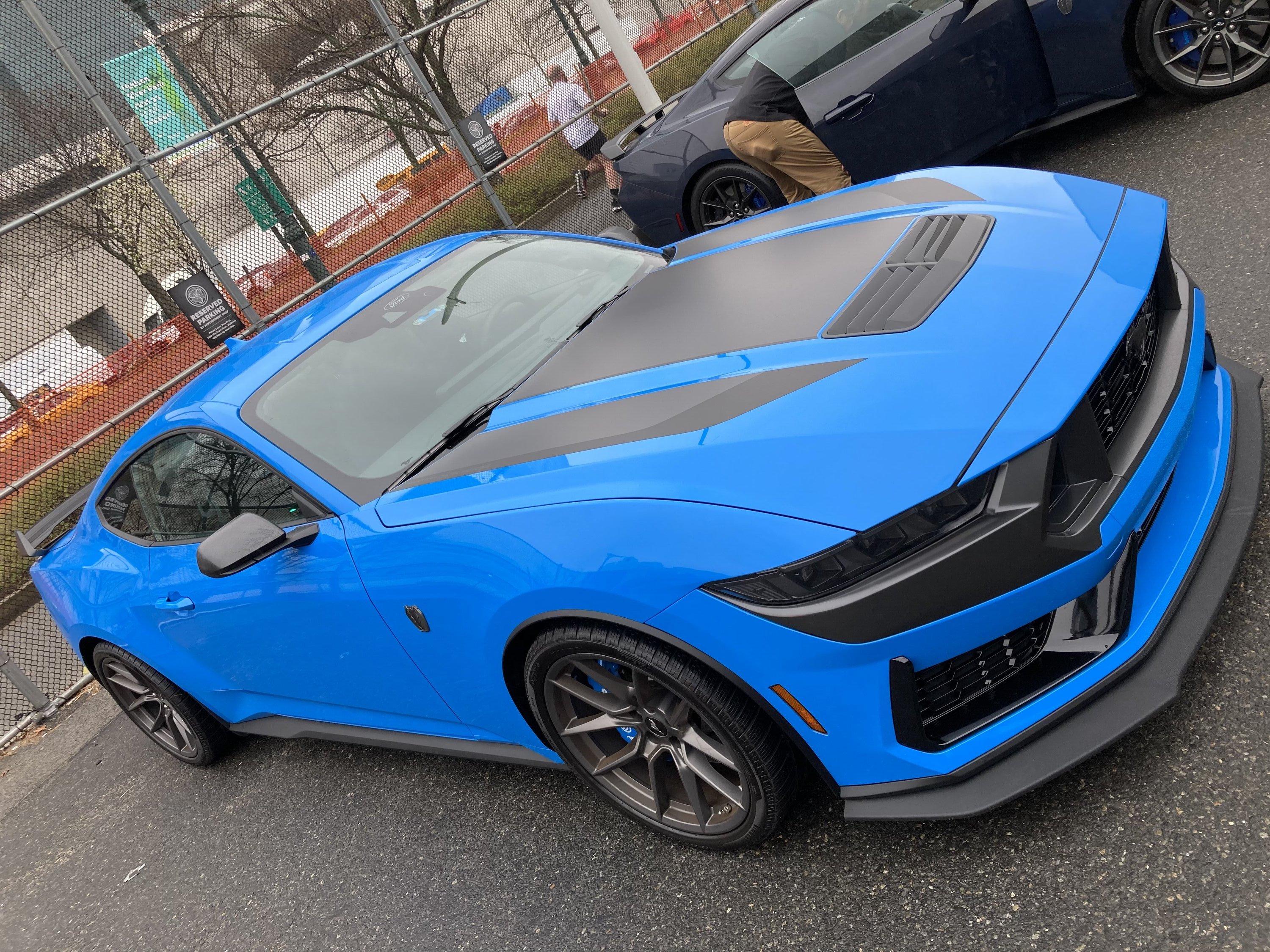 S650 Mustang Video: First Listen of Dark Horse Mustang WOT Driving on Public Roads + Blue Ember / Grabber Blue in Natural Lighting 2DBC903B-B66C-4392-A695-5BB0EF96866A
