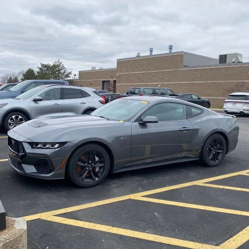 S650 Mustang Official CARBONIZED GRAY Mustang S650 Thread 333171003_942828893582710_8988985662000562421_n