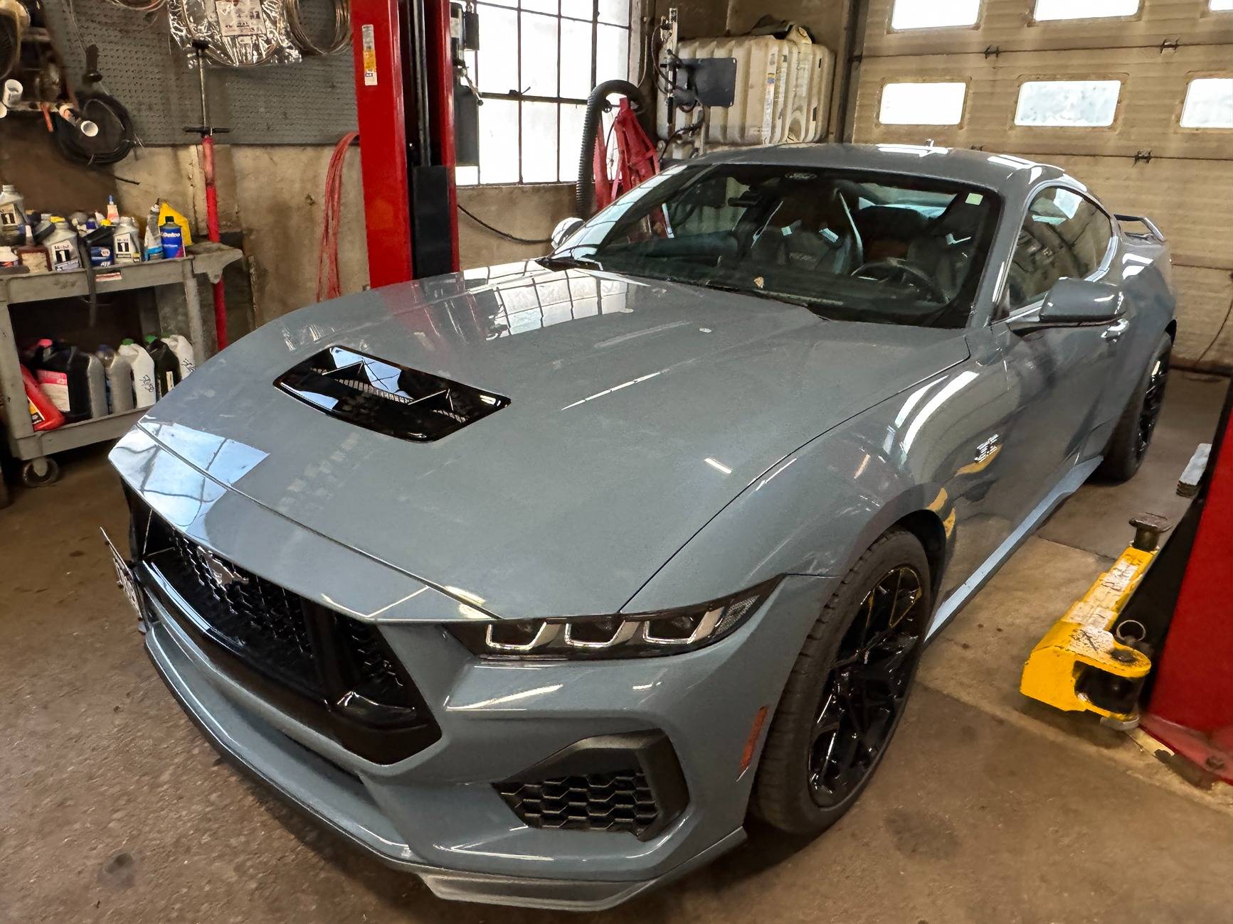 S650 Mustang Shelby style hood vent 3333
