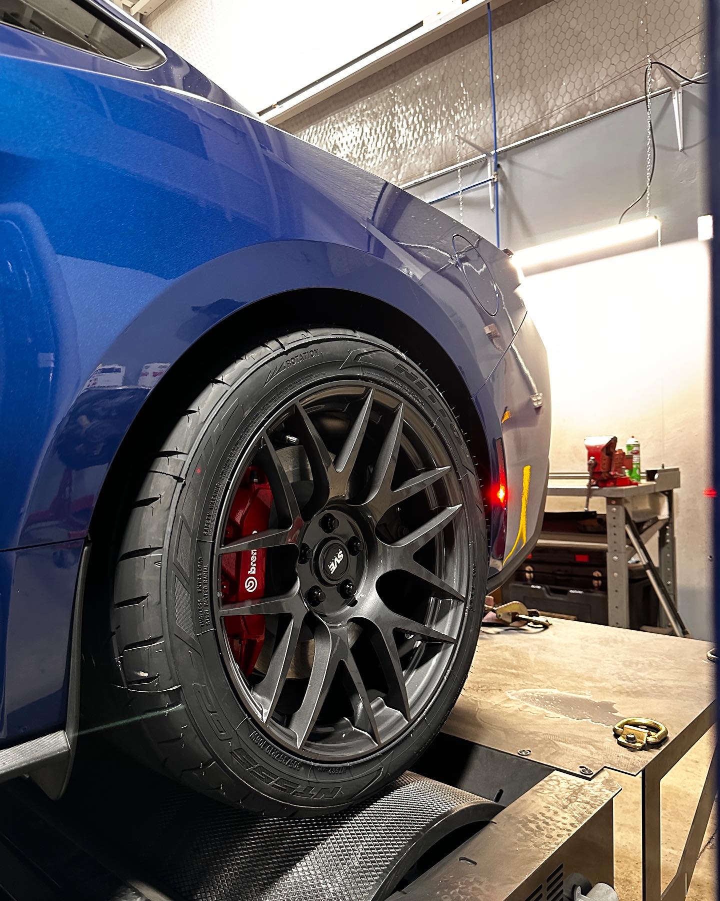S650 Mustang LMR's Atlas Blue 2024 Mustang GT Project Car is Here 370192784_692139699613050_1393672643761496686_n