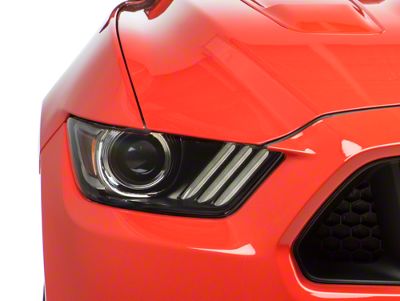 S650 Mustang Video: Dark Horse S650 shown to assembly workers w/ headlights animation, cold start and revving sounds 386600