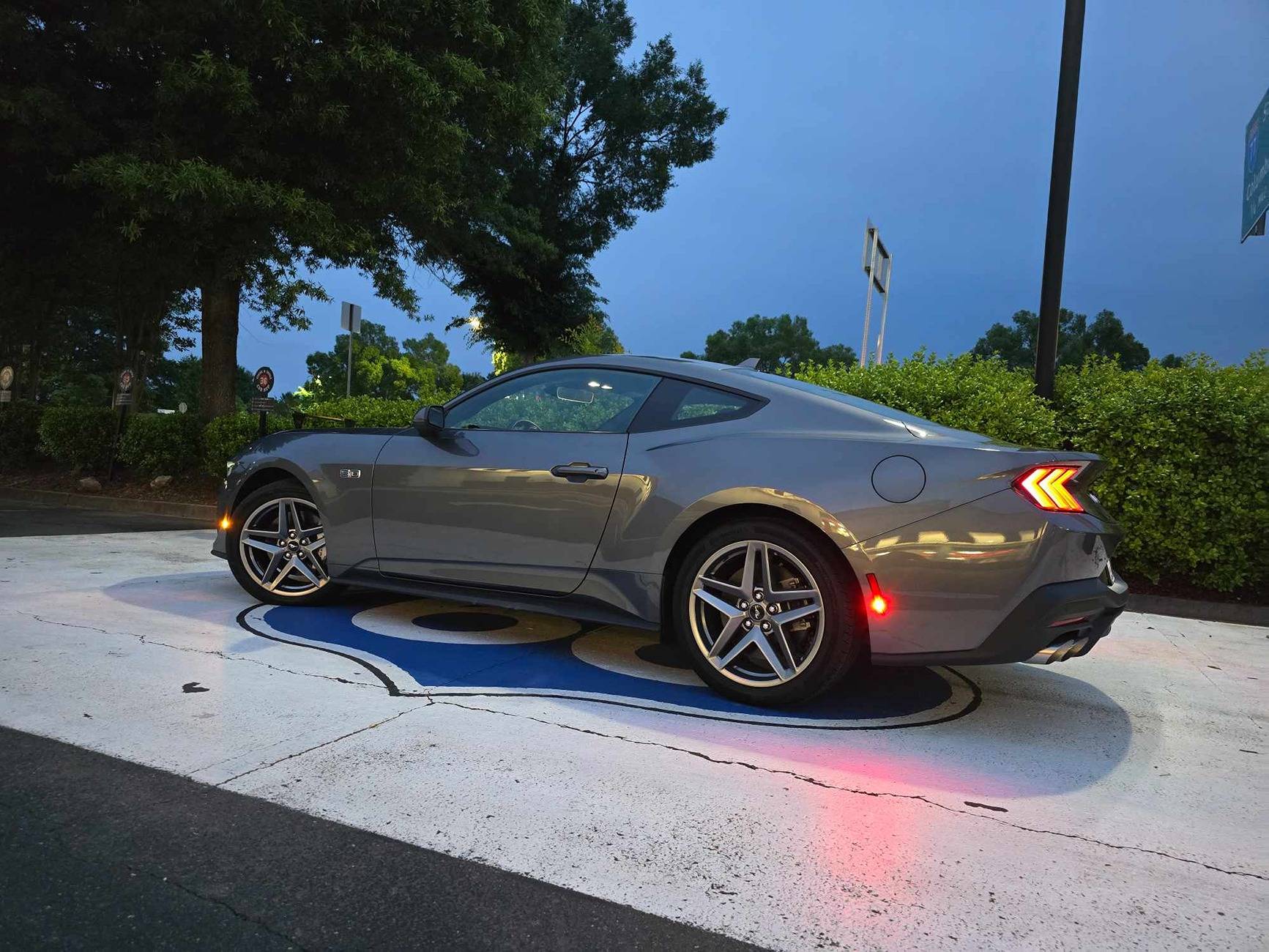 S650 Mustang Need some help purchasing 494816024_2254921788238844_3433820725702679347_n