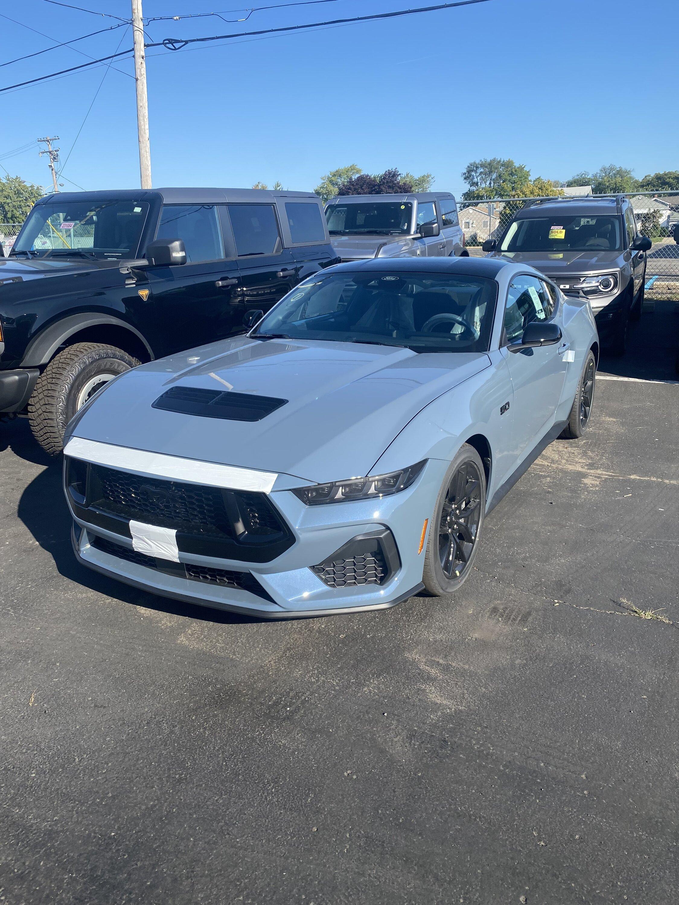 S650 Mustang BUILT & SHIPPED !! Tracker update 2023: What's your status? 71682451645__68D01A15-C0BC-45C4-B0B5-BC499391A91B