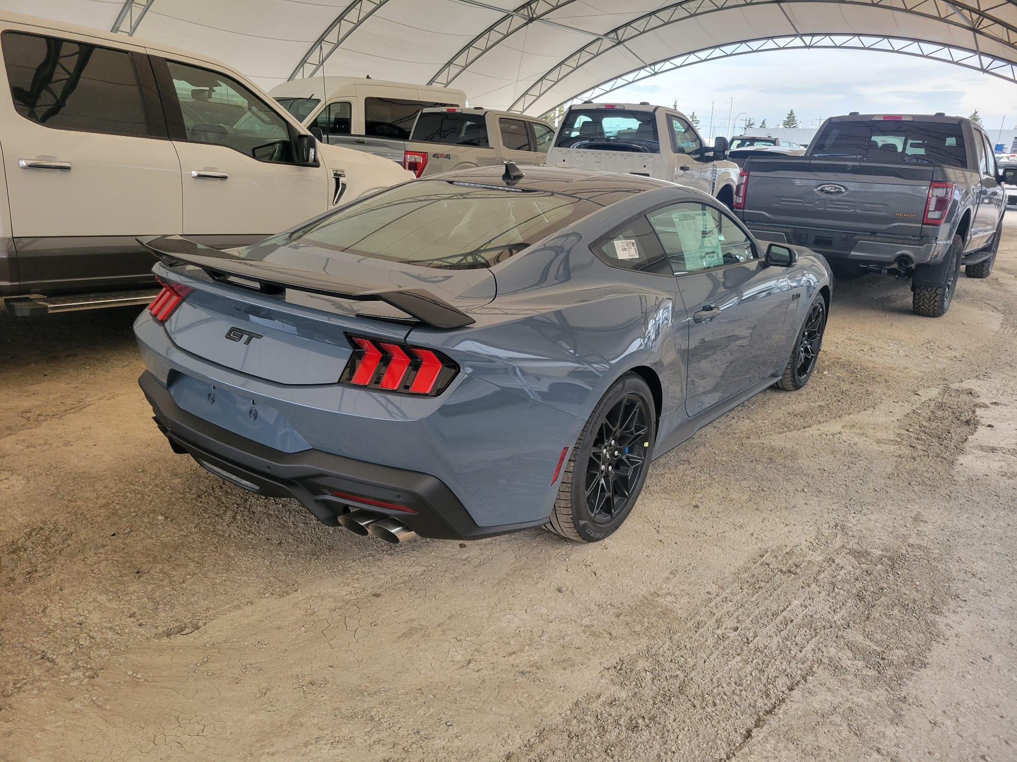 S650 Mustang Finally Delivered Today (Pics) 8feb3e02-fe9a-4c3c-8603-4a4cf627e0b8