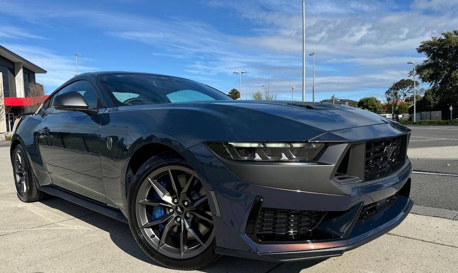 S650 Mustang Free Christmas Giveaway by Screen Protech 8y0bpb0wk5pya6dlk2c675q2c